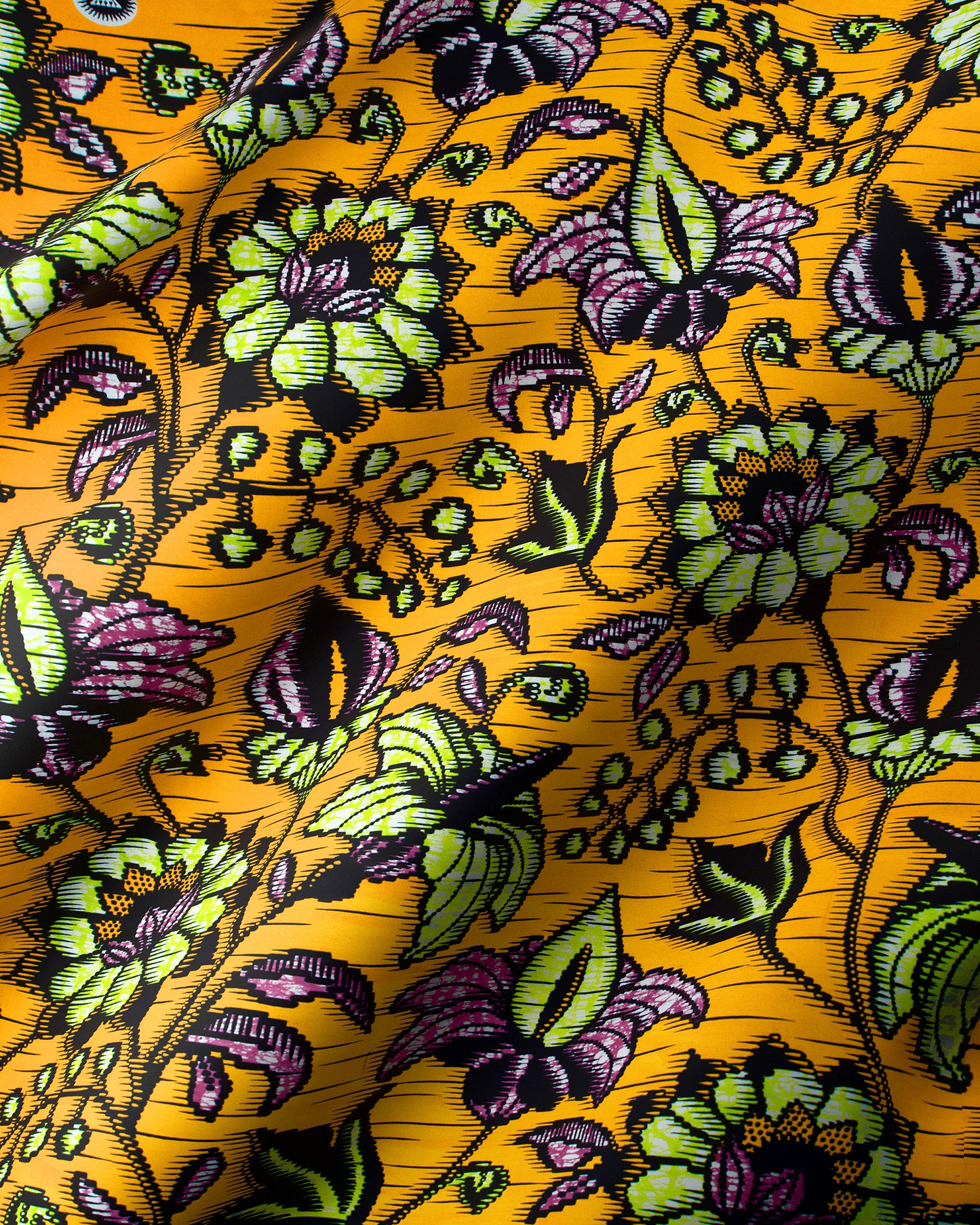 Vibrant orange fabric bold pattern super-wax vls6412.008