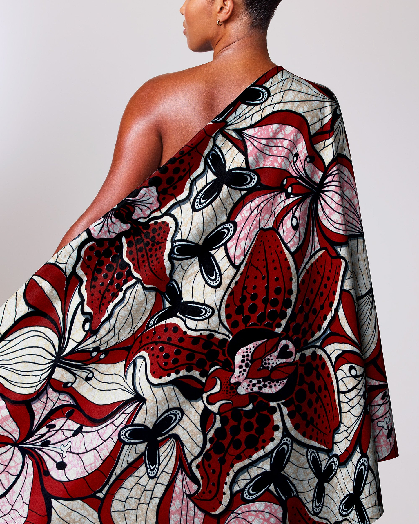 Vibrant red white black floral-patterned super-wax vls6516.010