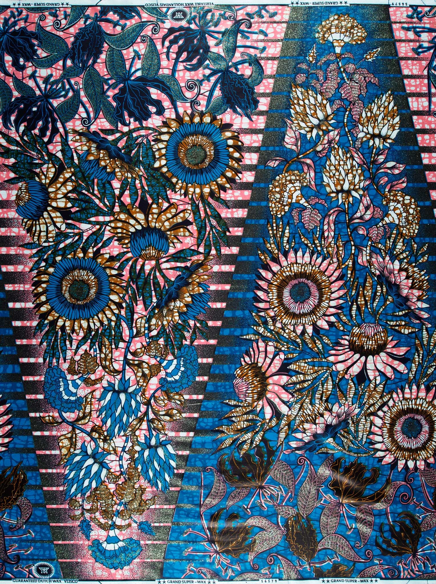 Vibrant blue pink floral-patterned fabric grand super-wax vls6579.007
