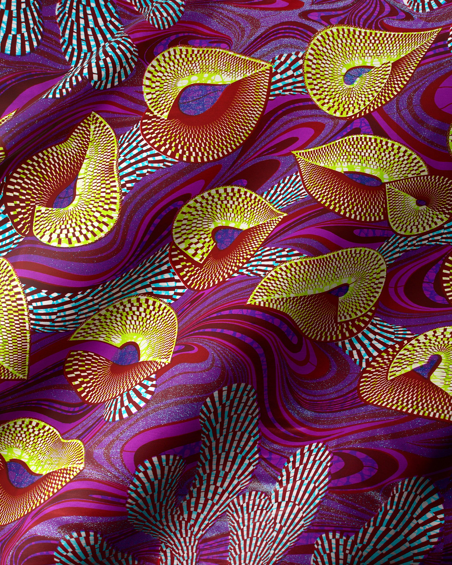 Vibrant purple red fabric bold grand super-wax vls6997.005
