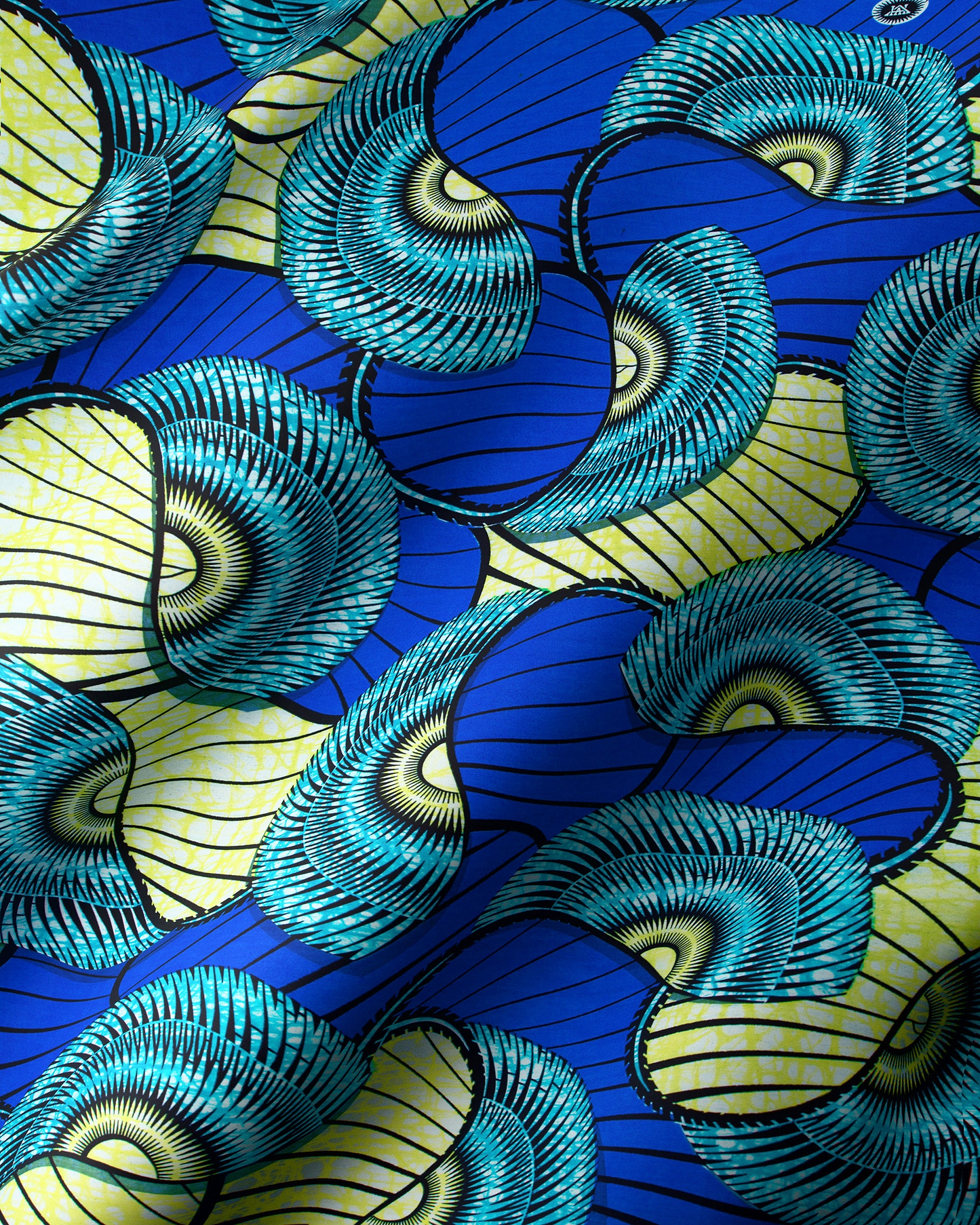 Vibrant blue teal african print super-wax vls7254.005