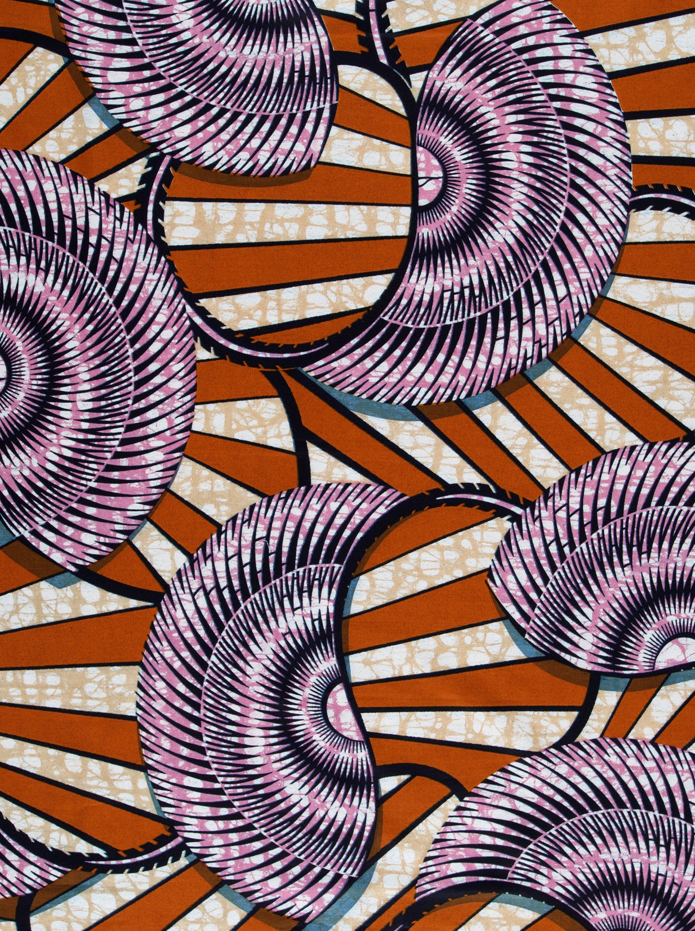 Vibrant pink black spiral-patterned fabric super-wax vls7254.014