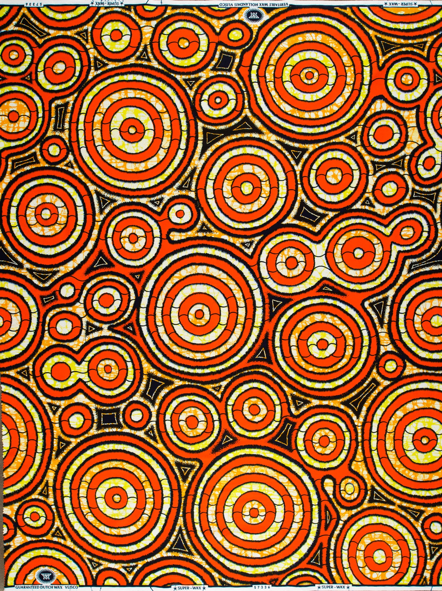 Vibrant orange cream concentric circle super-wax vls7336.014