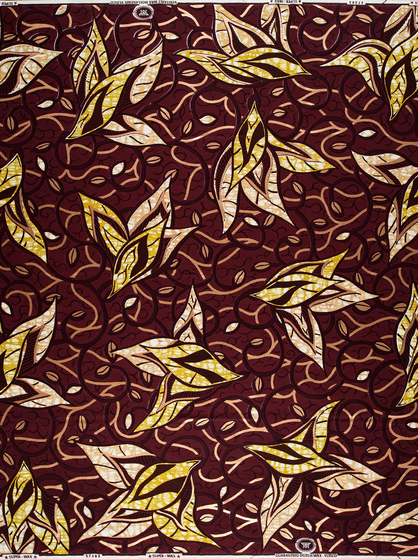 Rich maroon fabric adorned intricate super-wax vls7382.009