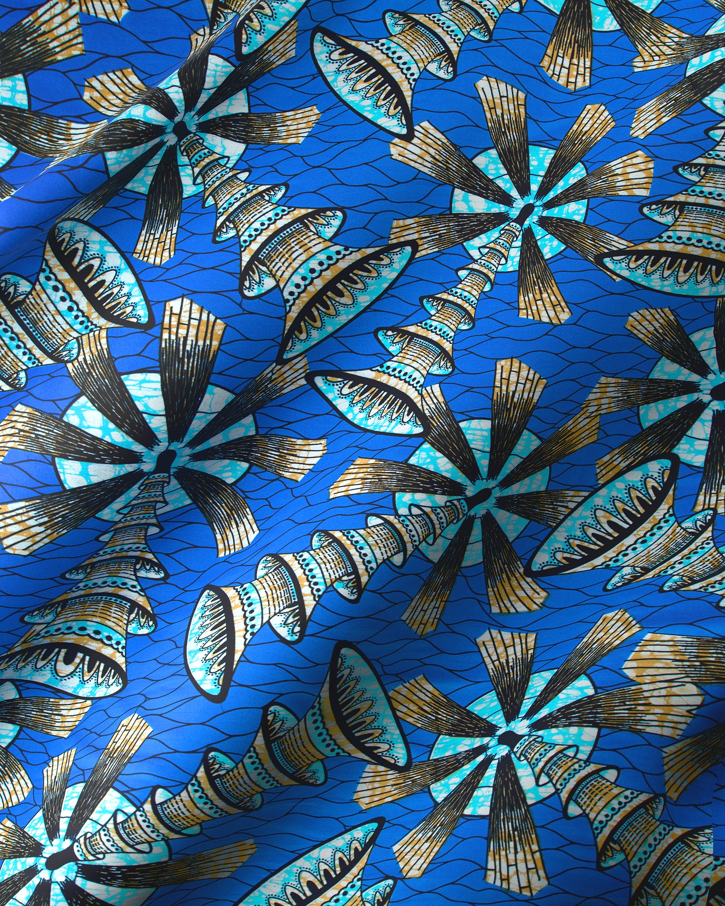 Vibrant blue african print fabric super-wax vls7691.014