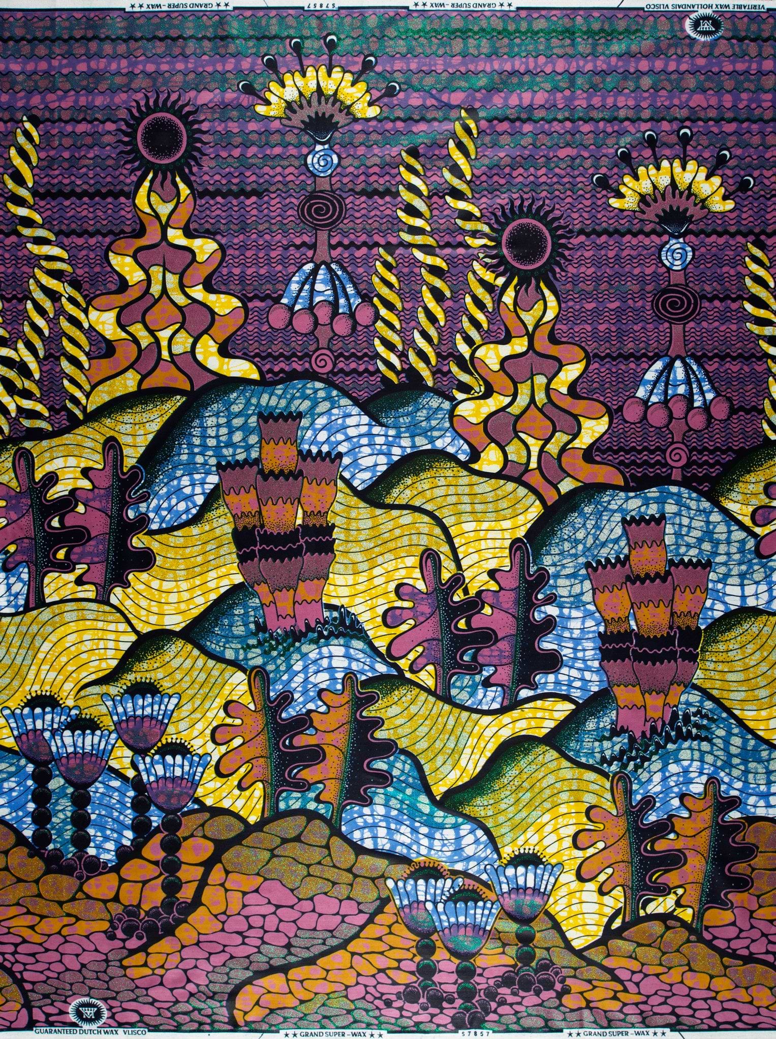 Vibrant abstract-patterned fabric stylized plants grand super-wax vls7857.004