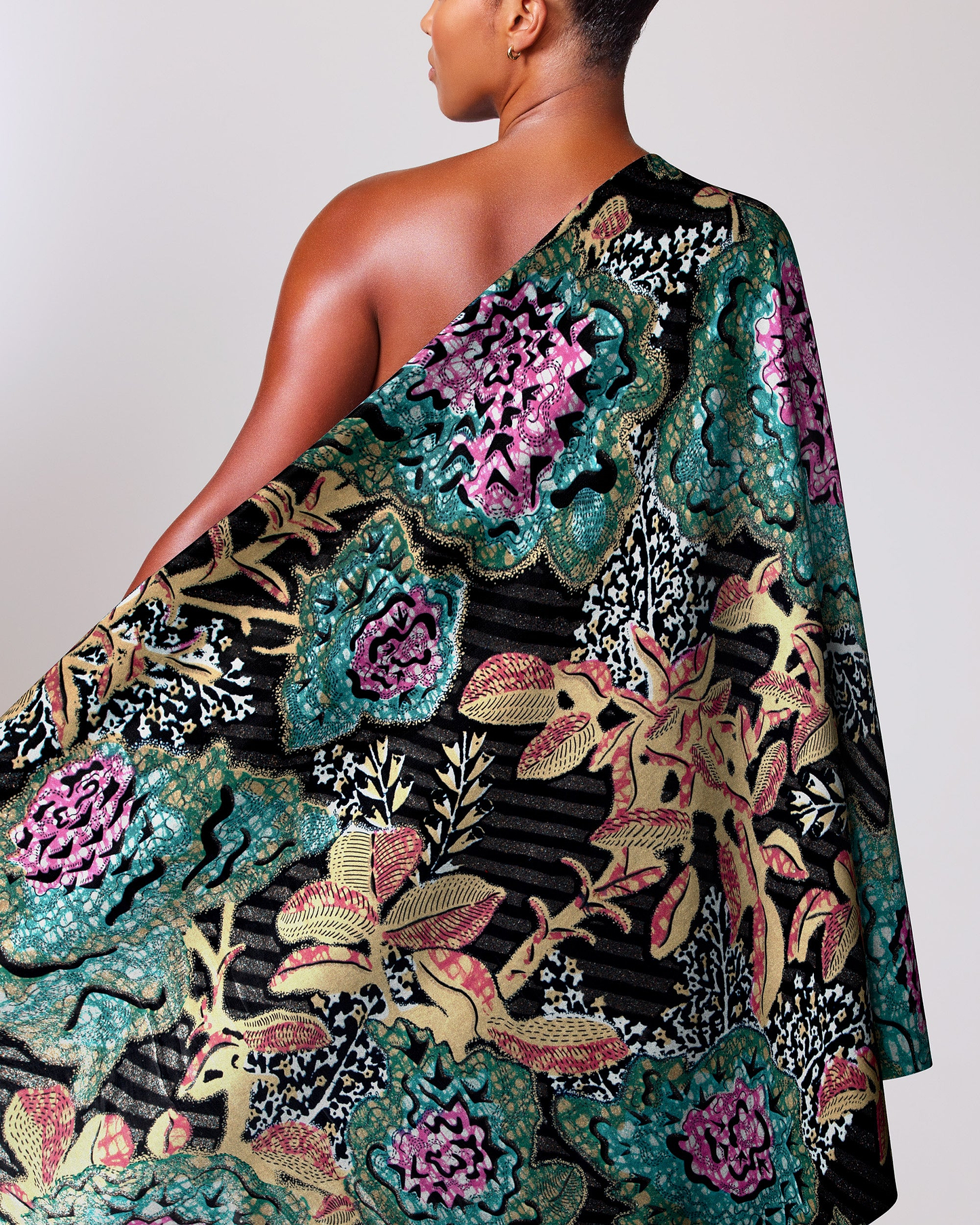 Grand Super-Wax | VLS8188.007 | Blue-Copper Shine Embellished