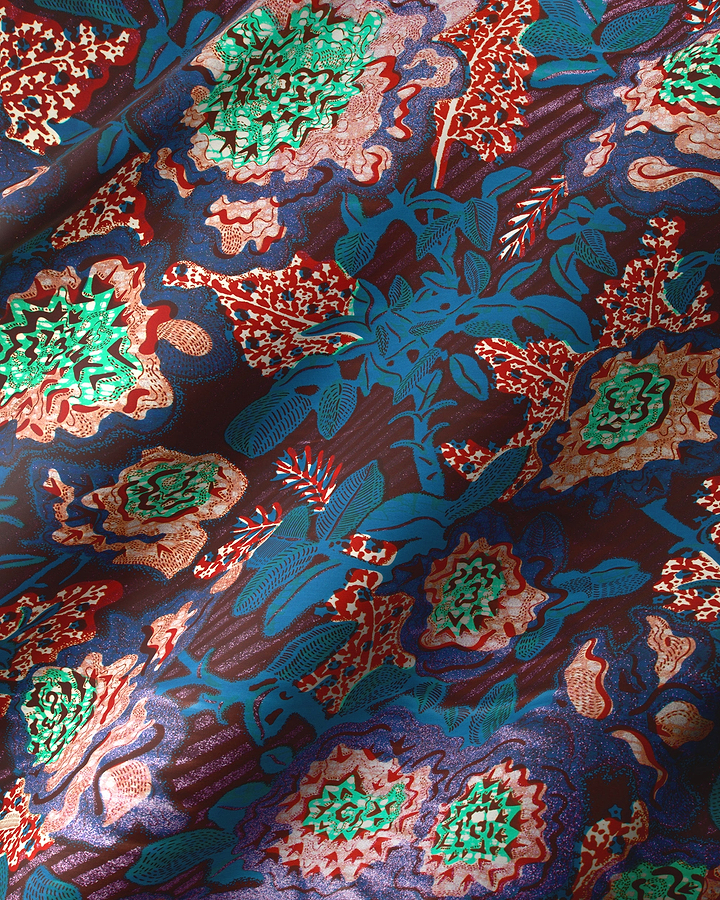 Vibrant intricately patterned fabric bold grand super-wax vls8188.008