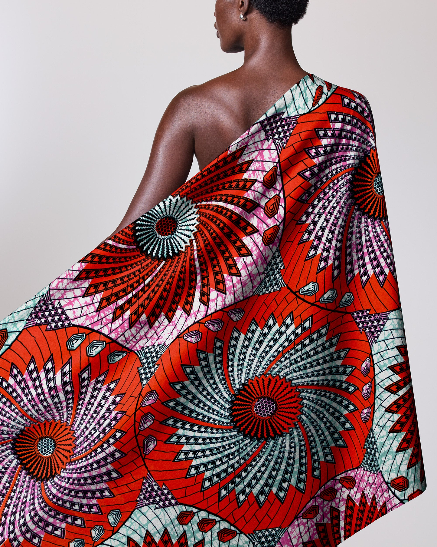 Vibrant red black white patterned super-wax vls8262.025