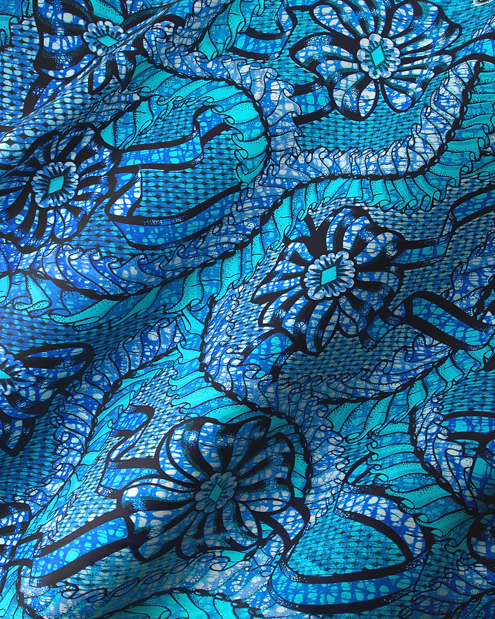 Vibrant blue fabric intricate floral grand super-wax vls8306.006