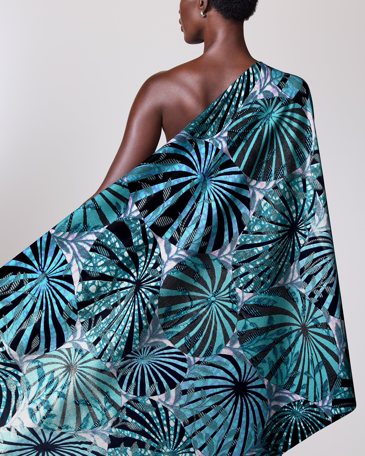 Grand Super-Wax | VLS8722.008 | Blue-Copper Shine Embellished