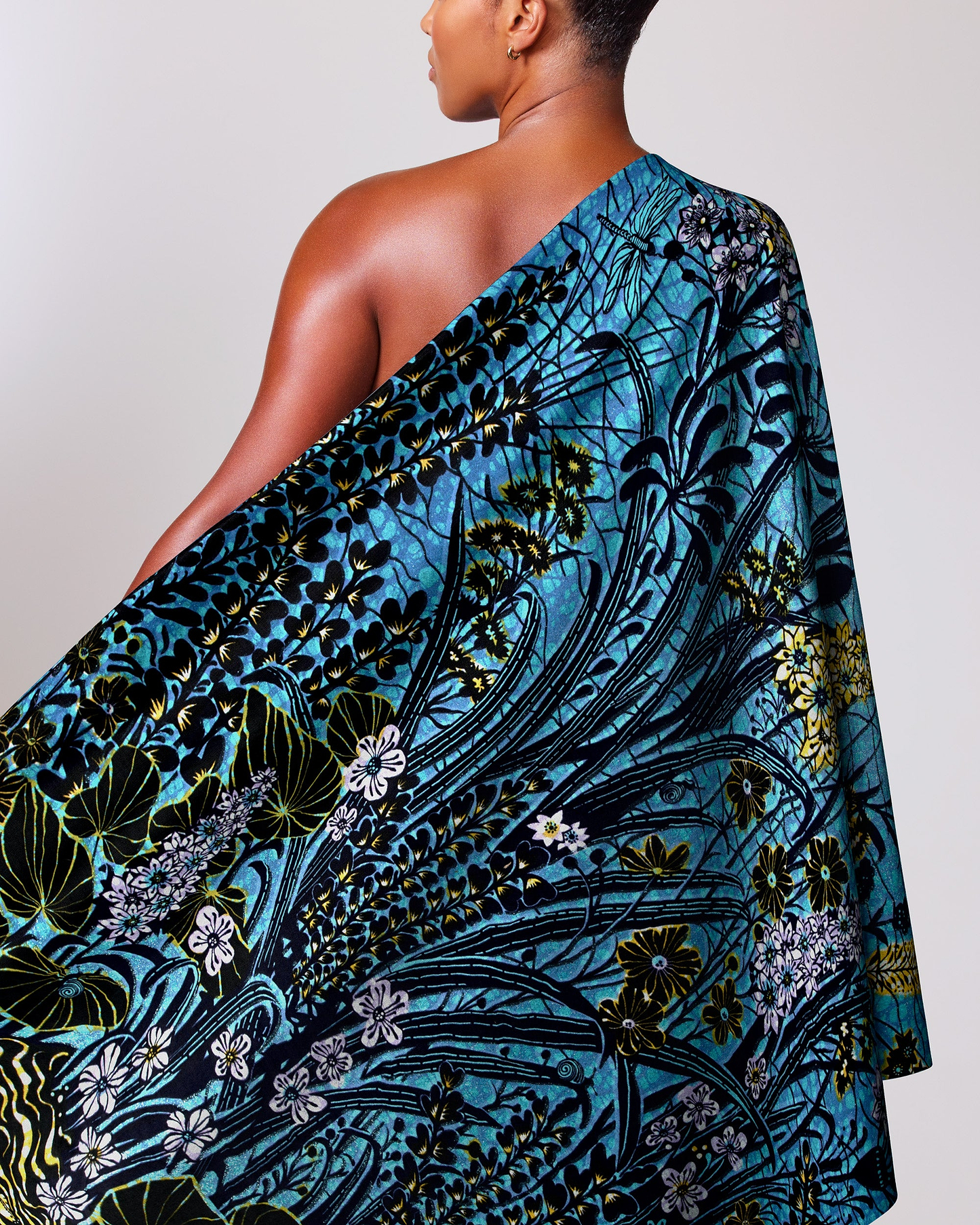 Grand Super-Wax | VLS9336.014 | Pale Blue Shine Embellished