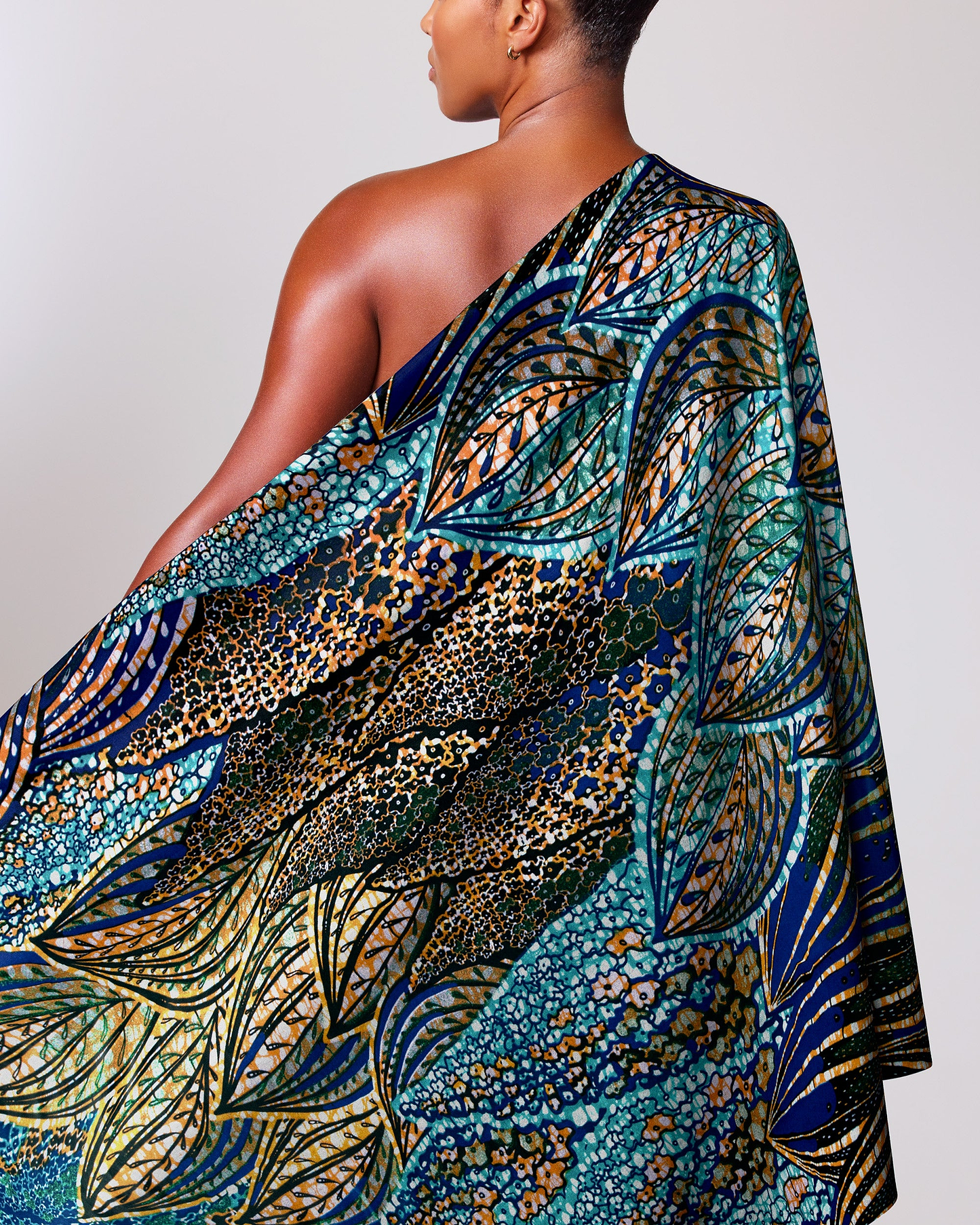 Grand Super-Wax | VLS9376.007 | Green Shine Embellished
