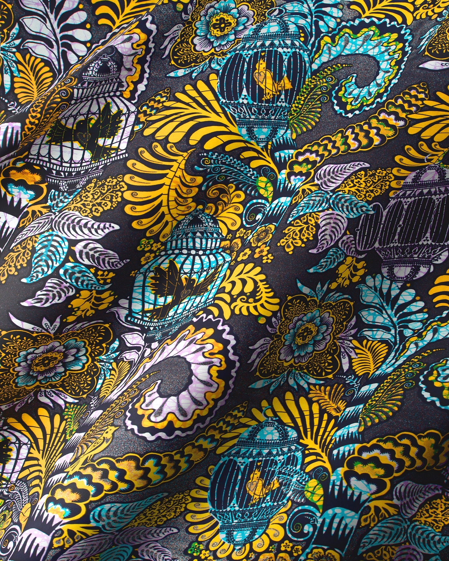 Vibrant intricately patterned fabric ornate grand super-wax vls9903.013