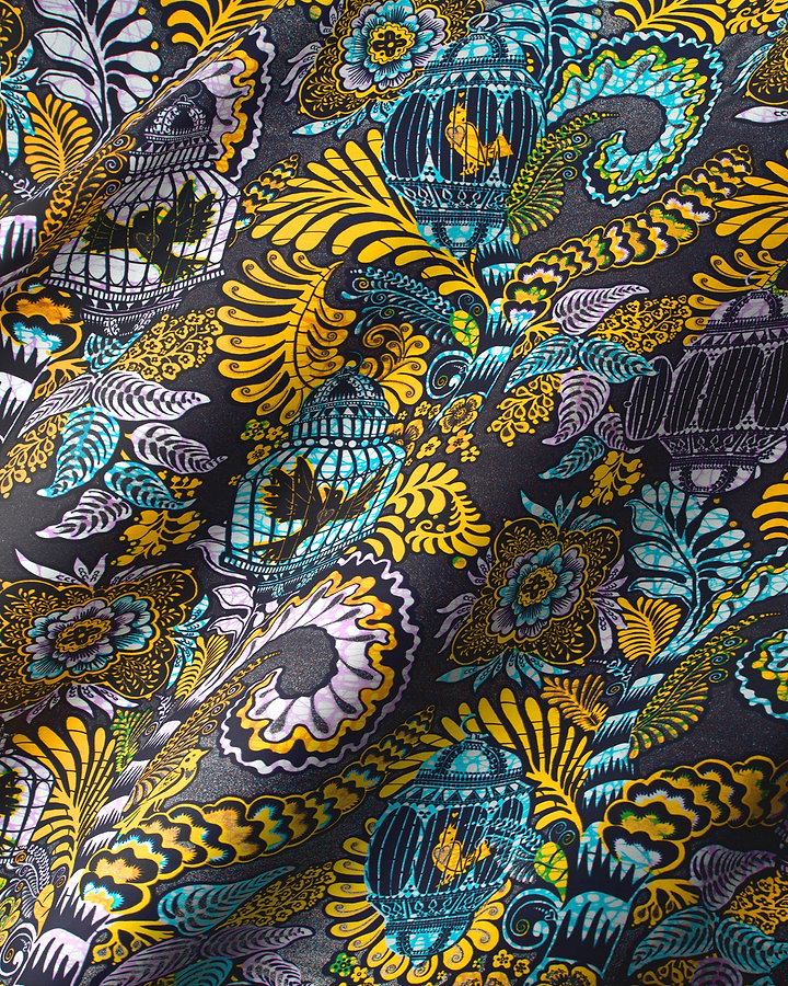 Vibrant intricately patterned fabric ornate grand super-wax vls9903.013