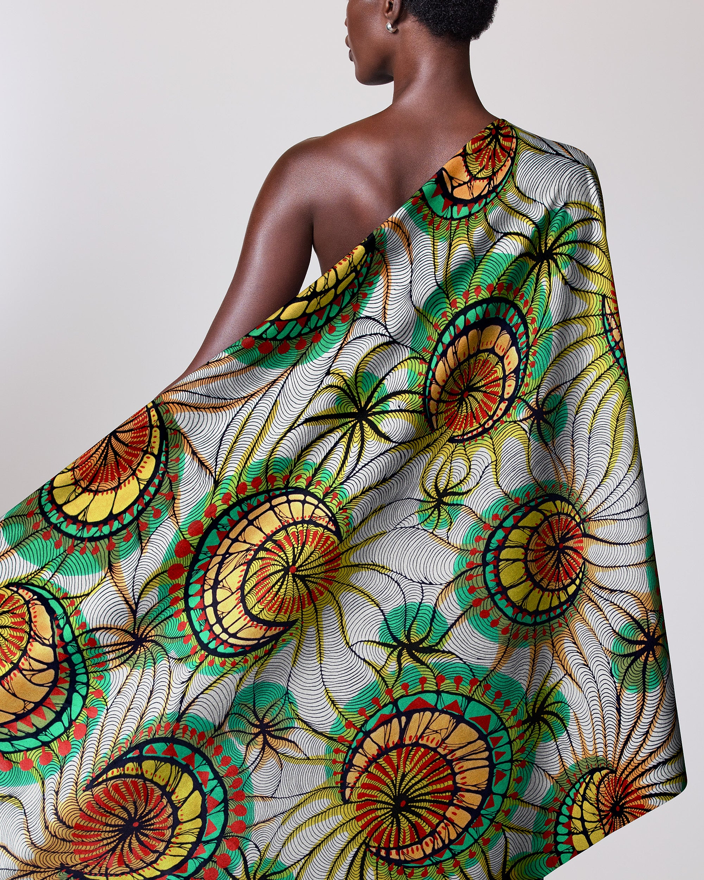 Vibrant patterned fabric draped model’s satin royal vlw0192.001