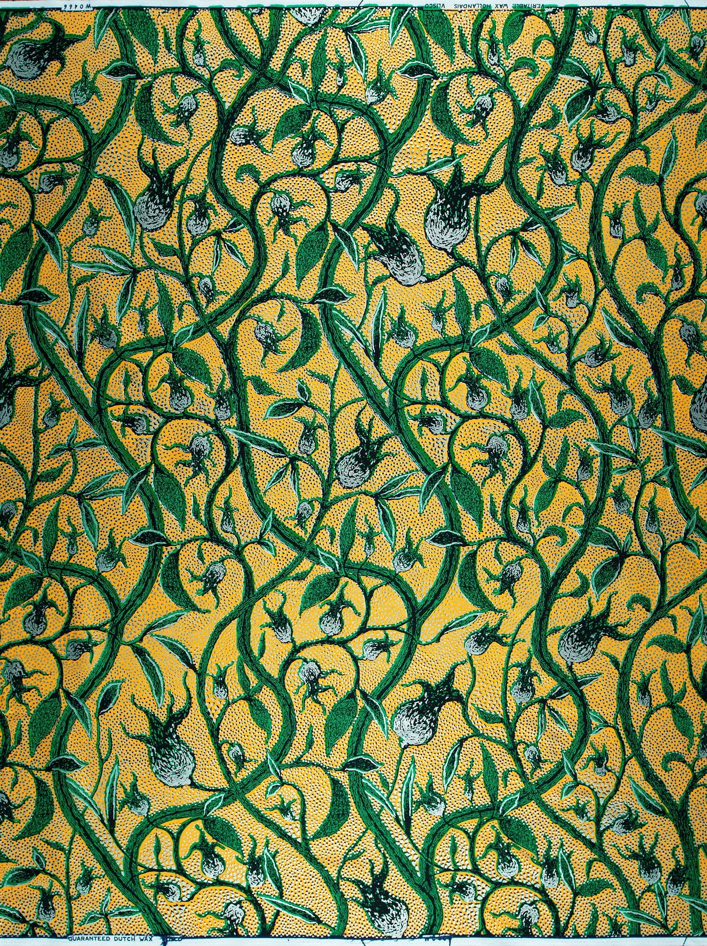 Vibrant yellow fabric adorned intricate wax hollandais vlw0466.014