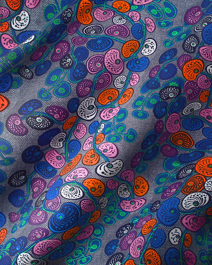 Vibrant multicolored paisley-patterned fabric orange satin royal vlw0501.009