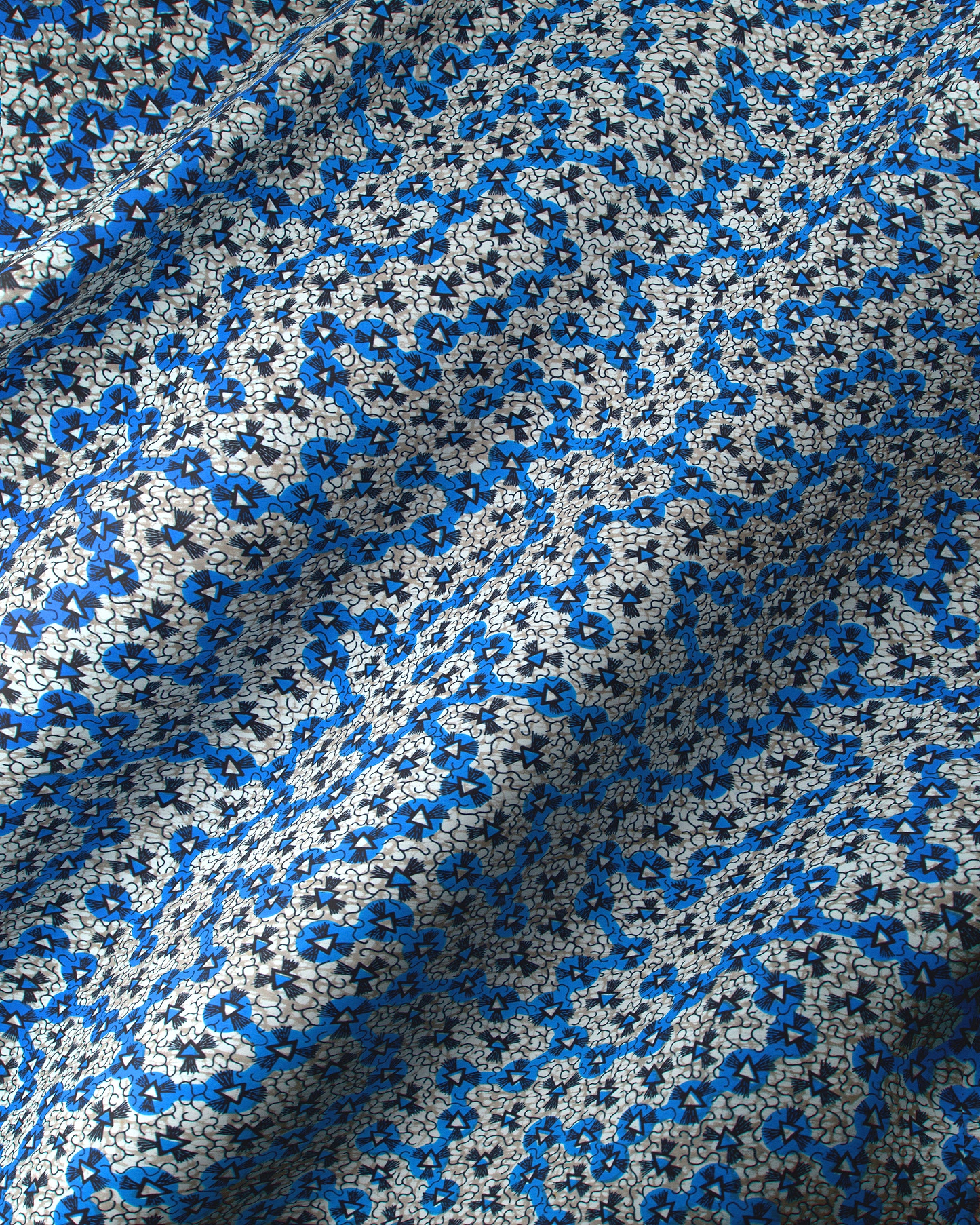 Blue black geometric floral patterned wax hollandais vlw0552.012