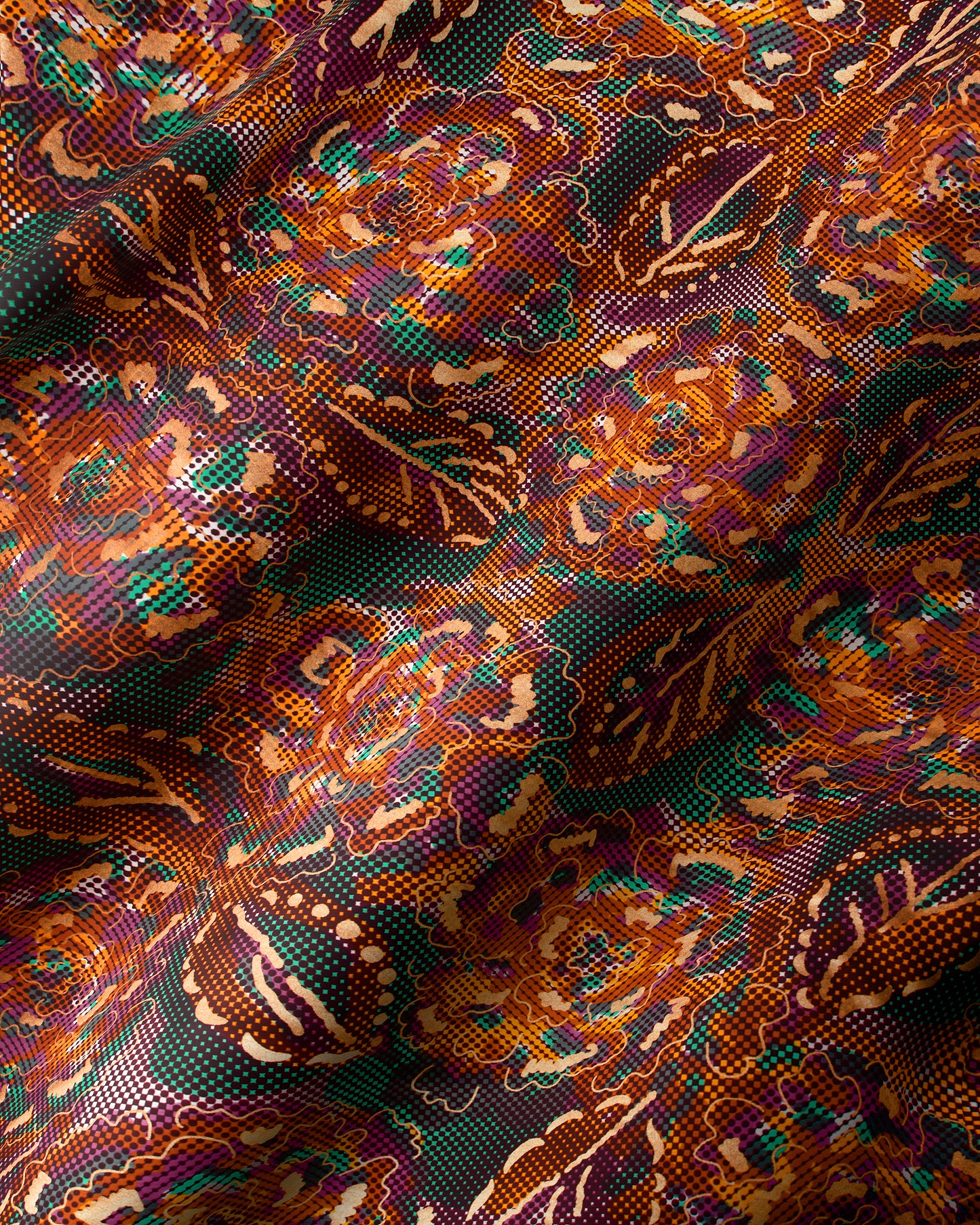Richly patterned fabric intricate floral satin royal vlw1787.001