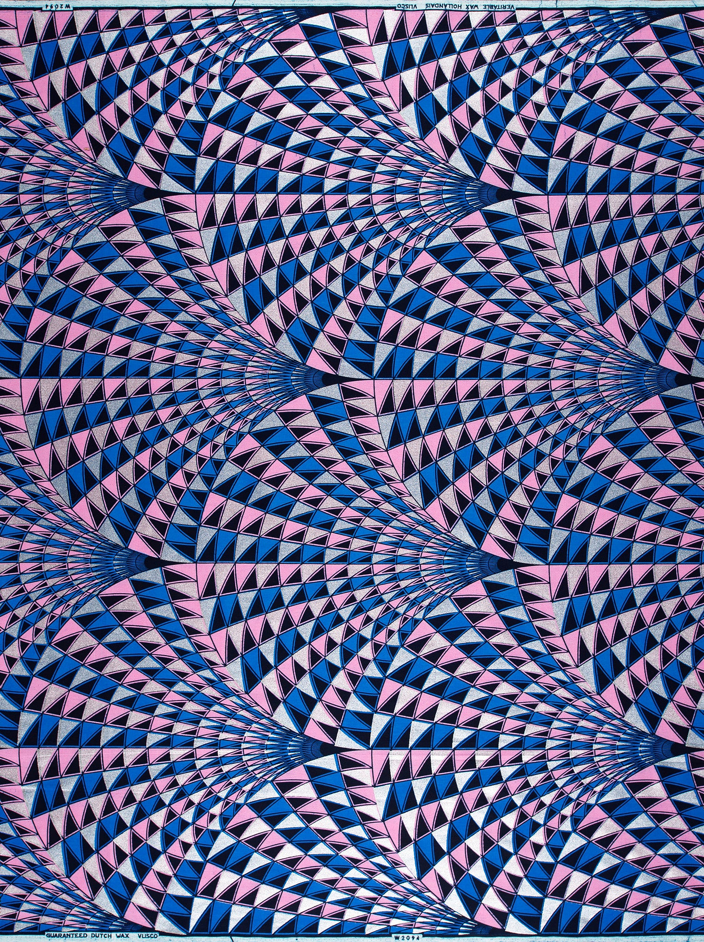 Vibrant blue pink white geometric-patterned wax hollandais vlw2094.028