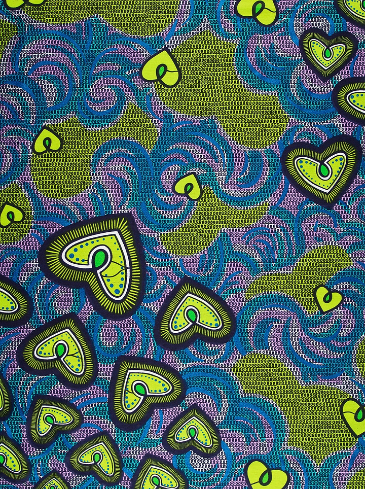 Vibrant green heart-shaped motifs black satin royal vlw2776.007