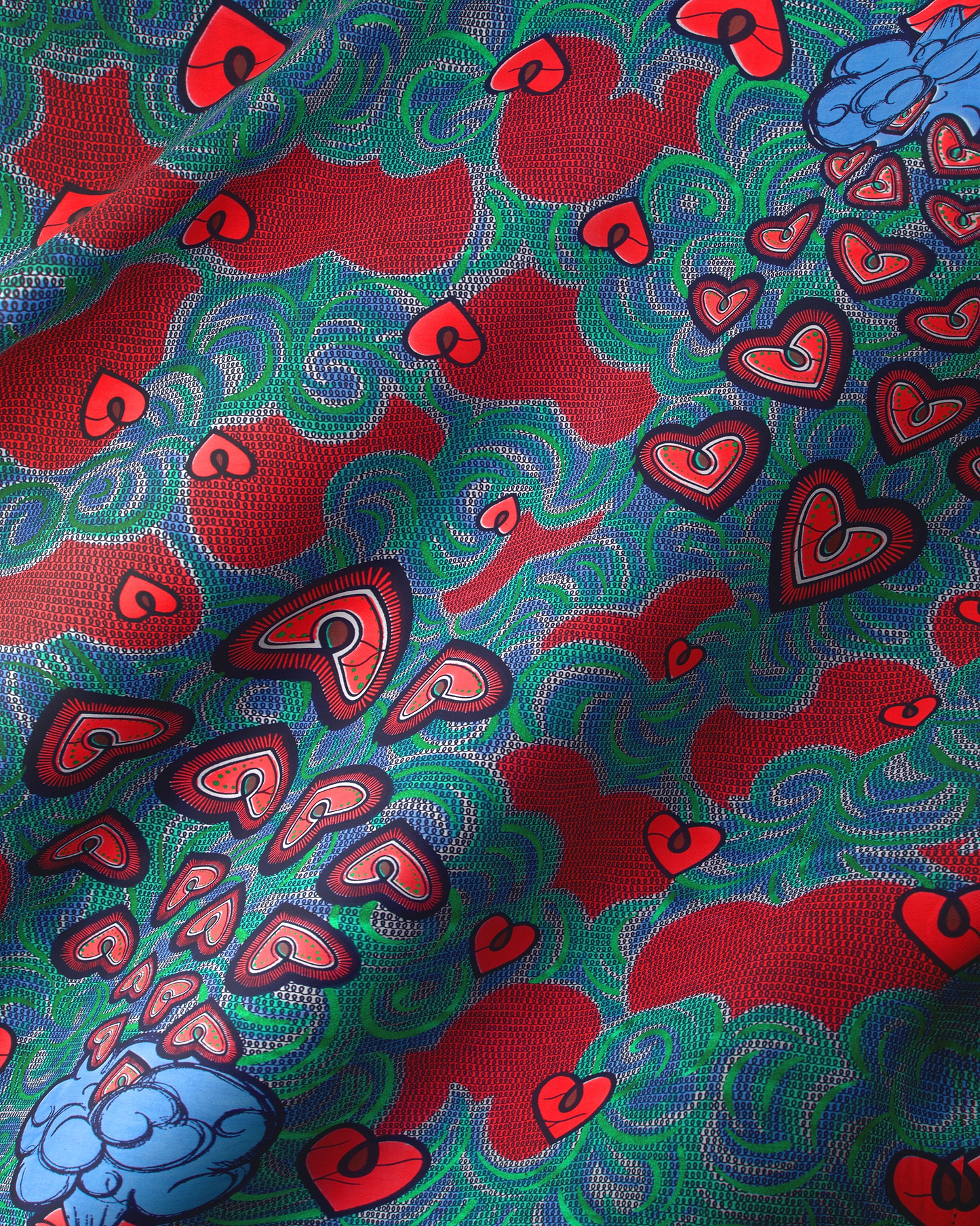 Vibrant red hearts black outlines satin royal vlw2776.009