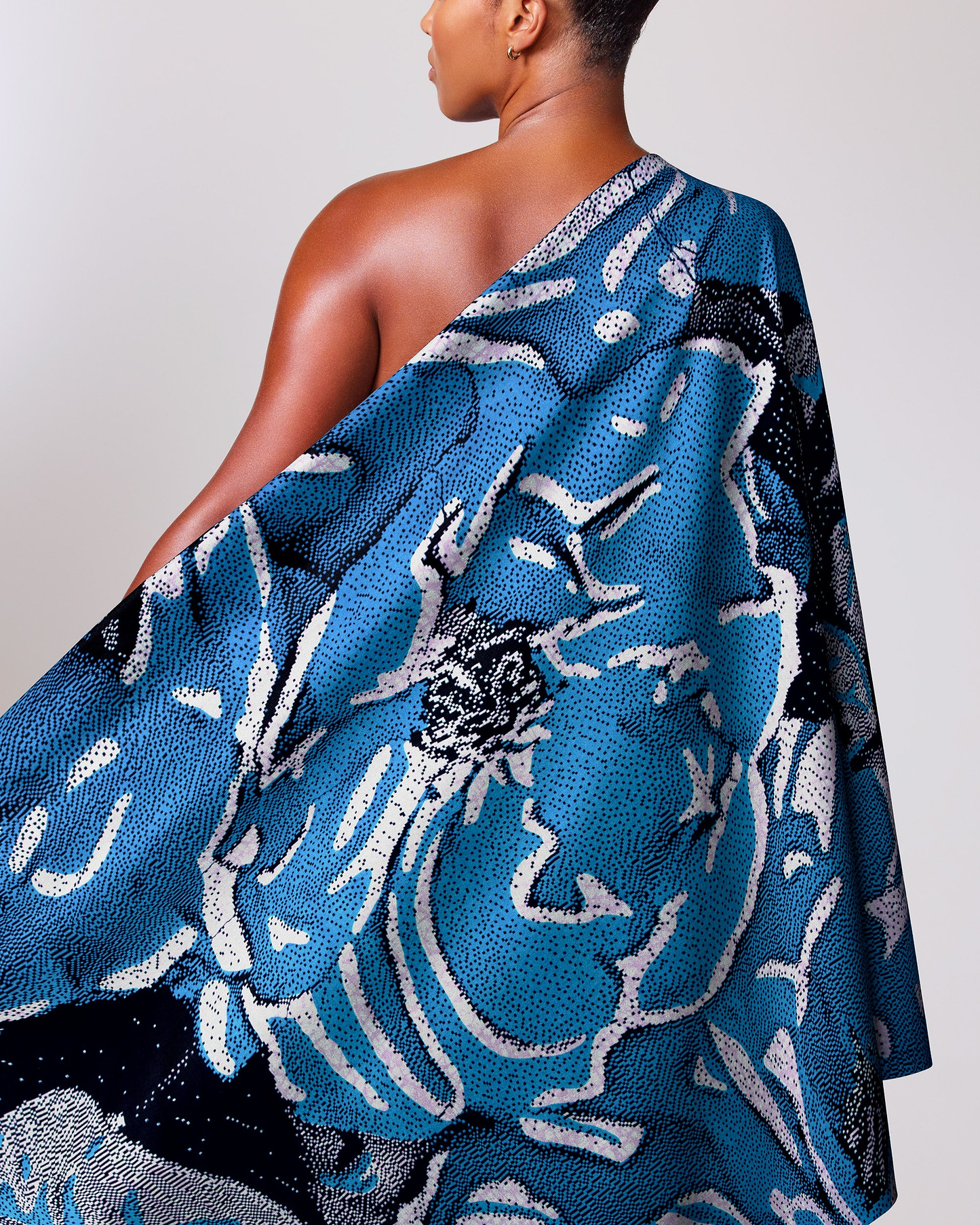 Vibrant blue one-shoulder wrap dress wax hollandais vlw2850.006