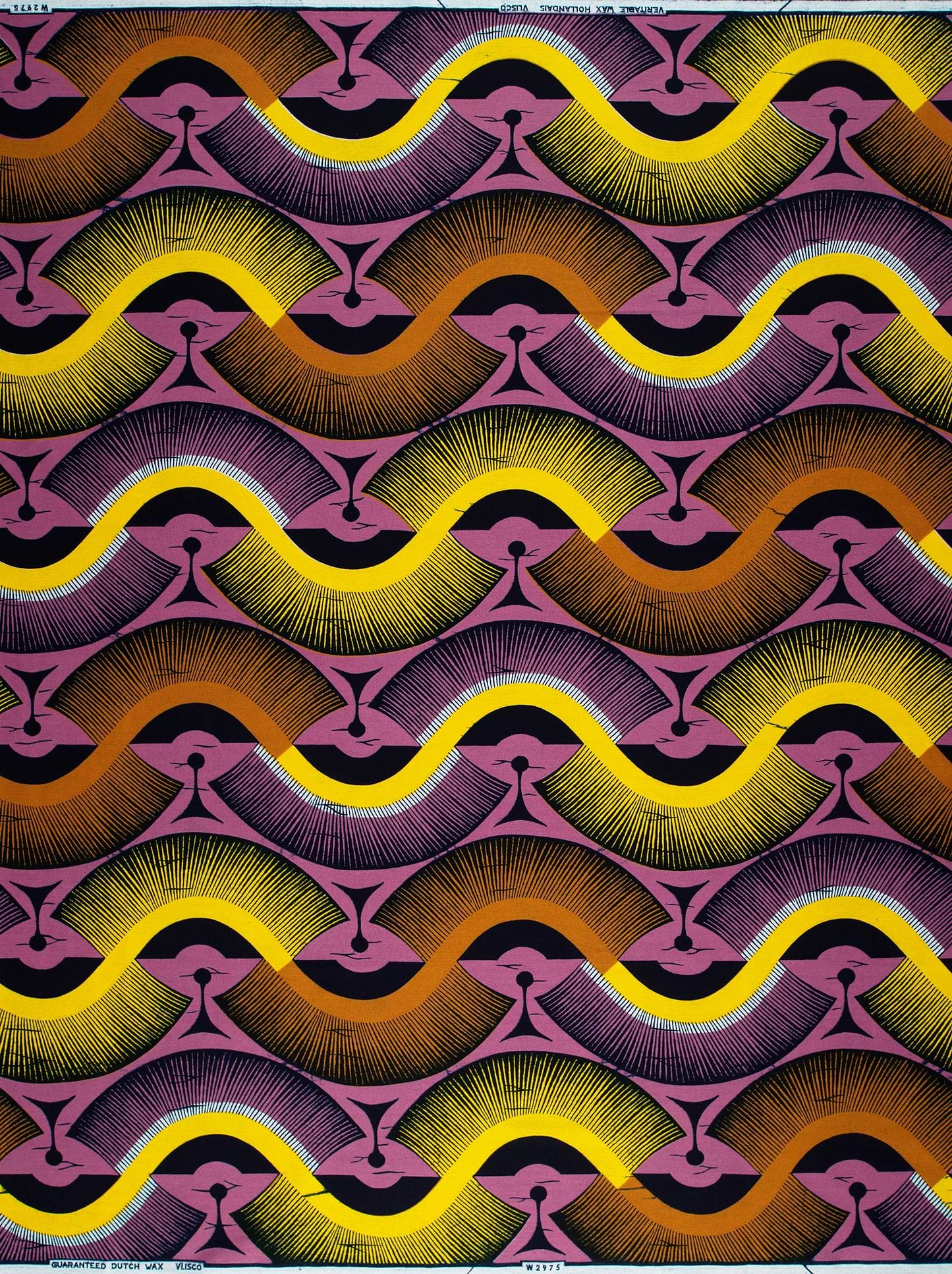 Vibrant purple yellow wavy patterned wax hollandais vlw2975.006