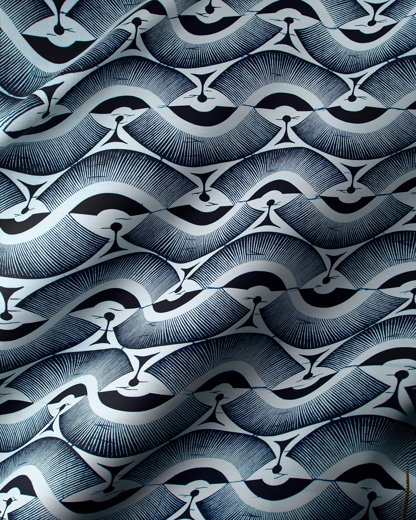 Fabric features bold pattern stylized wax hollandais vlw2975.013