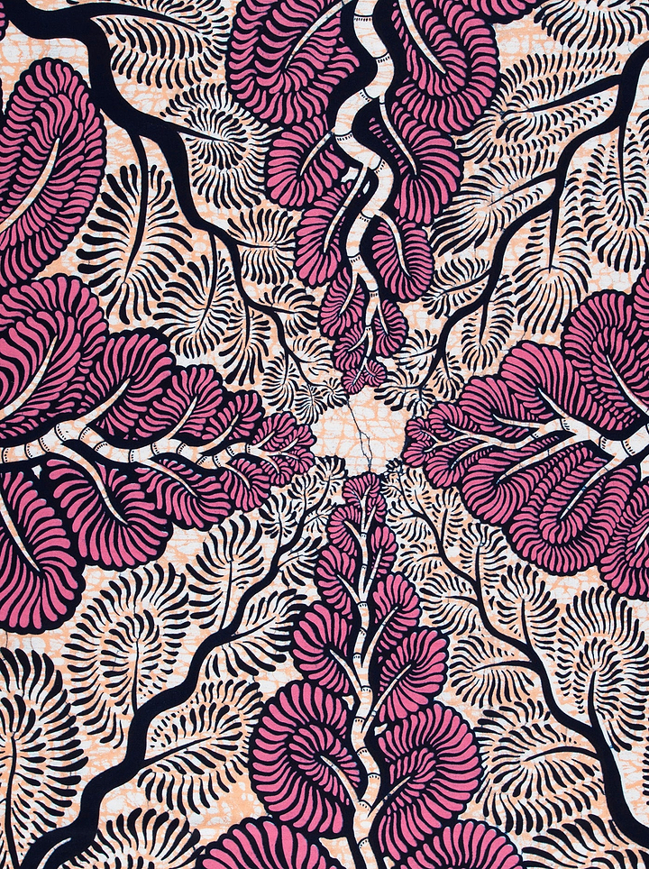 Vibrant magenta black patterned fabric wax hollandais vlw3579.006