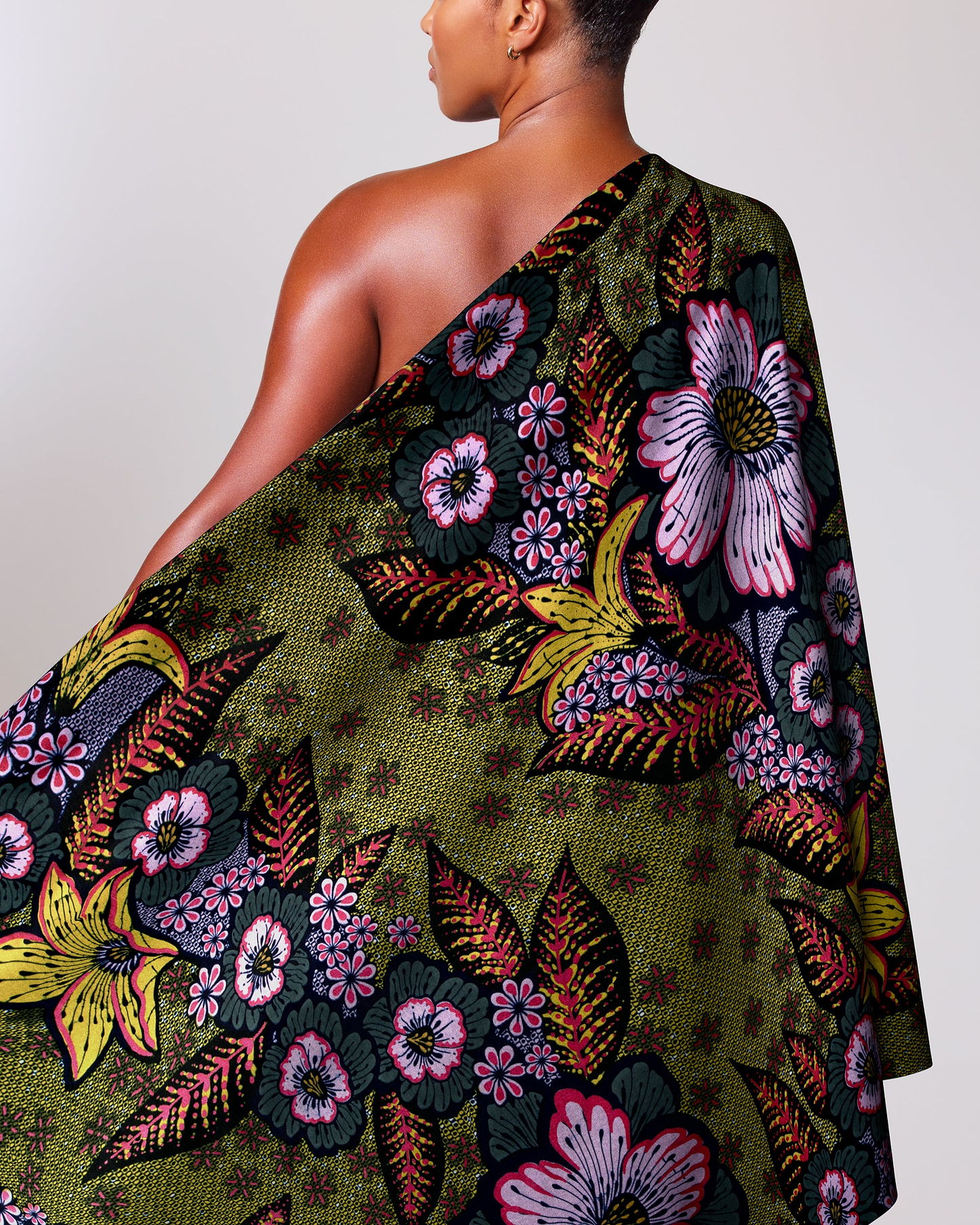 Vibrant olive green one-shoulder wrap satin royal vlw4754.001