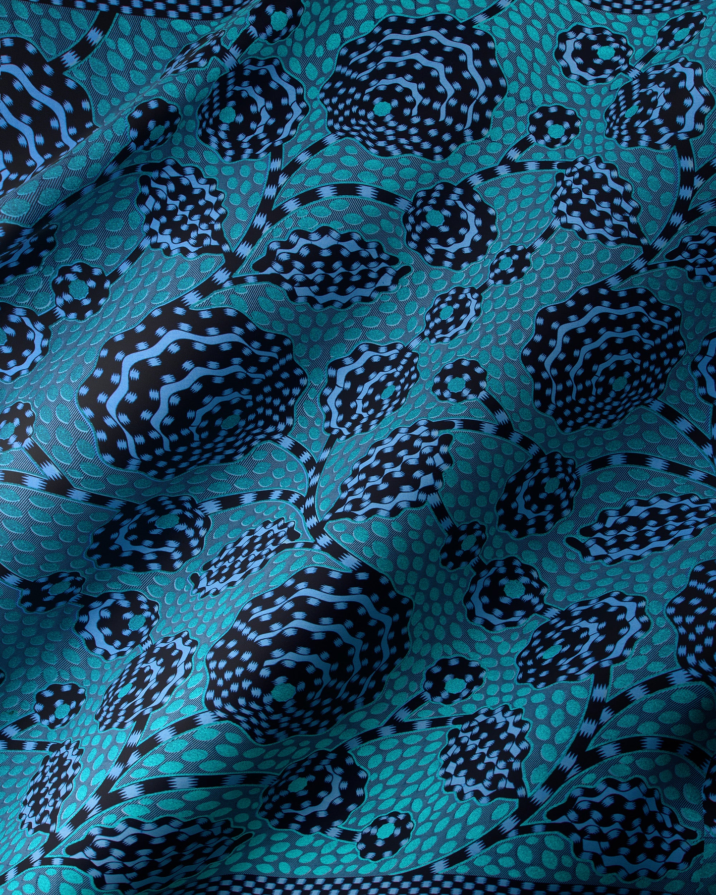 Wax Hollandais | VLW5069.001 | Blue Embellished