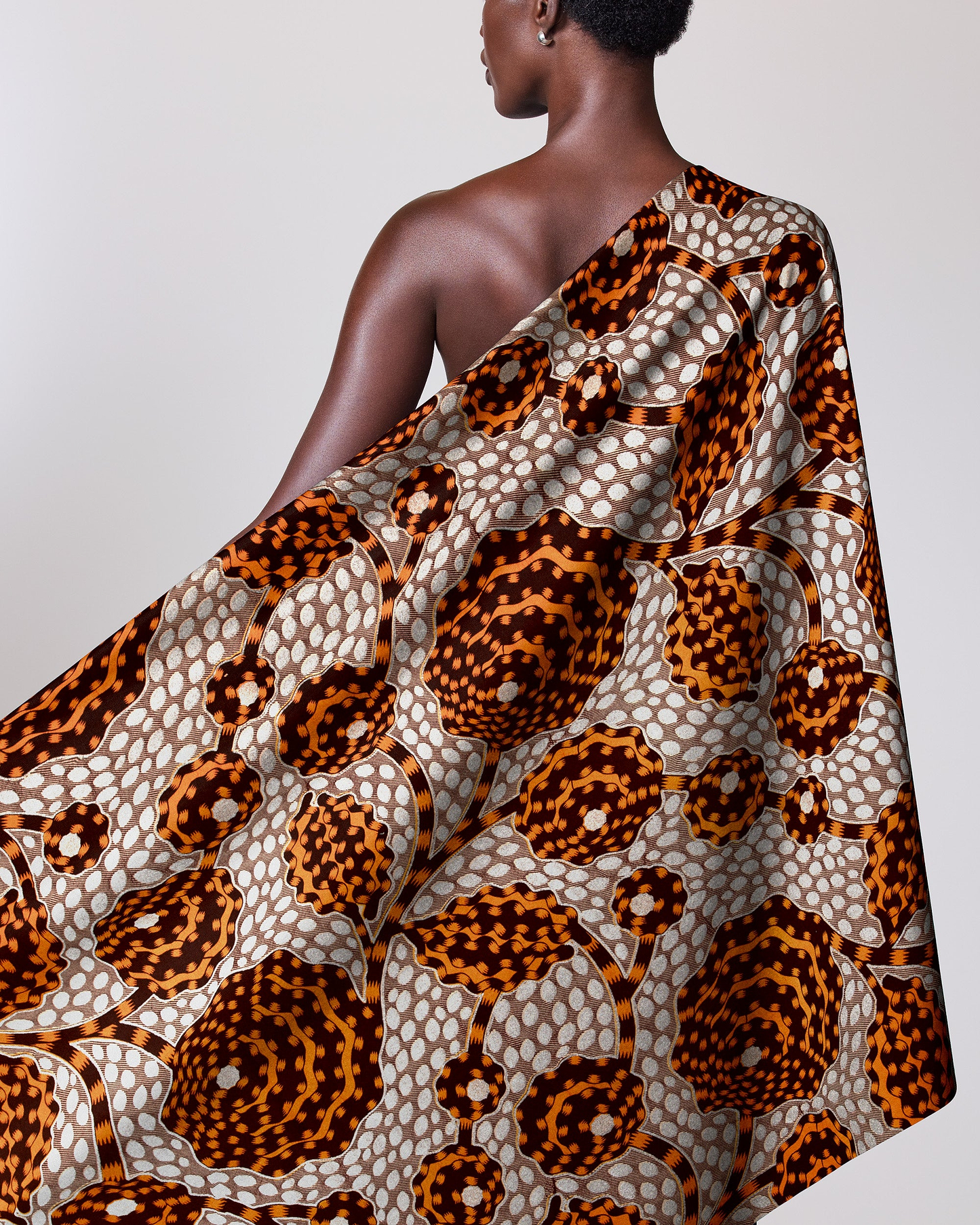 Wax Hollandais | VLW5069.003 | Silver Embellished