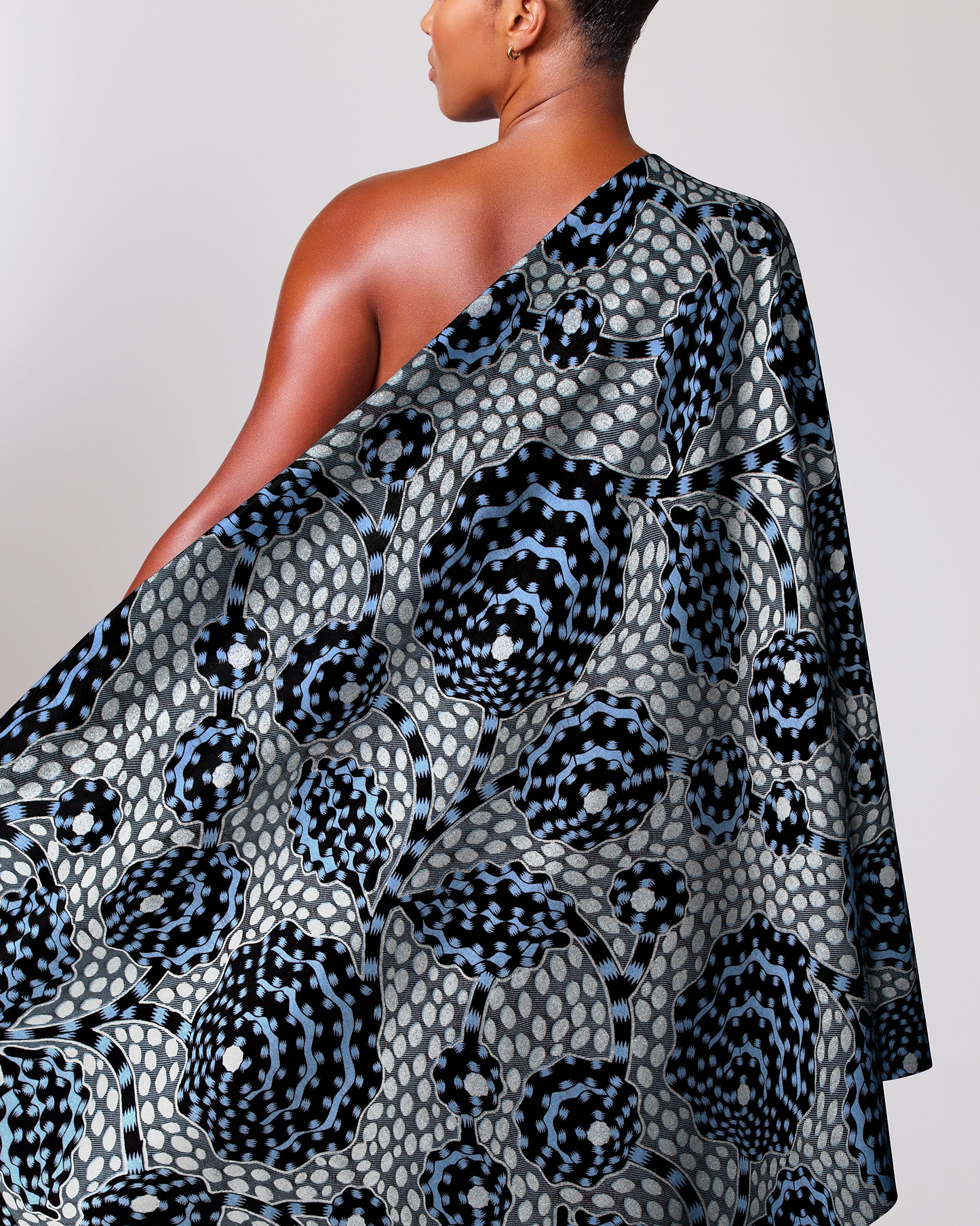 Wax Hollandais | VLW5069.007 | Silver Embellished