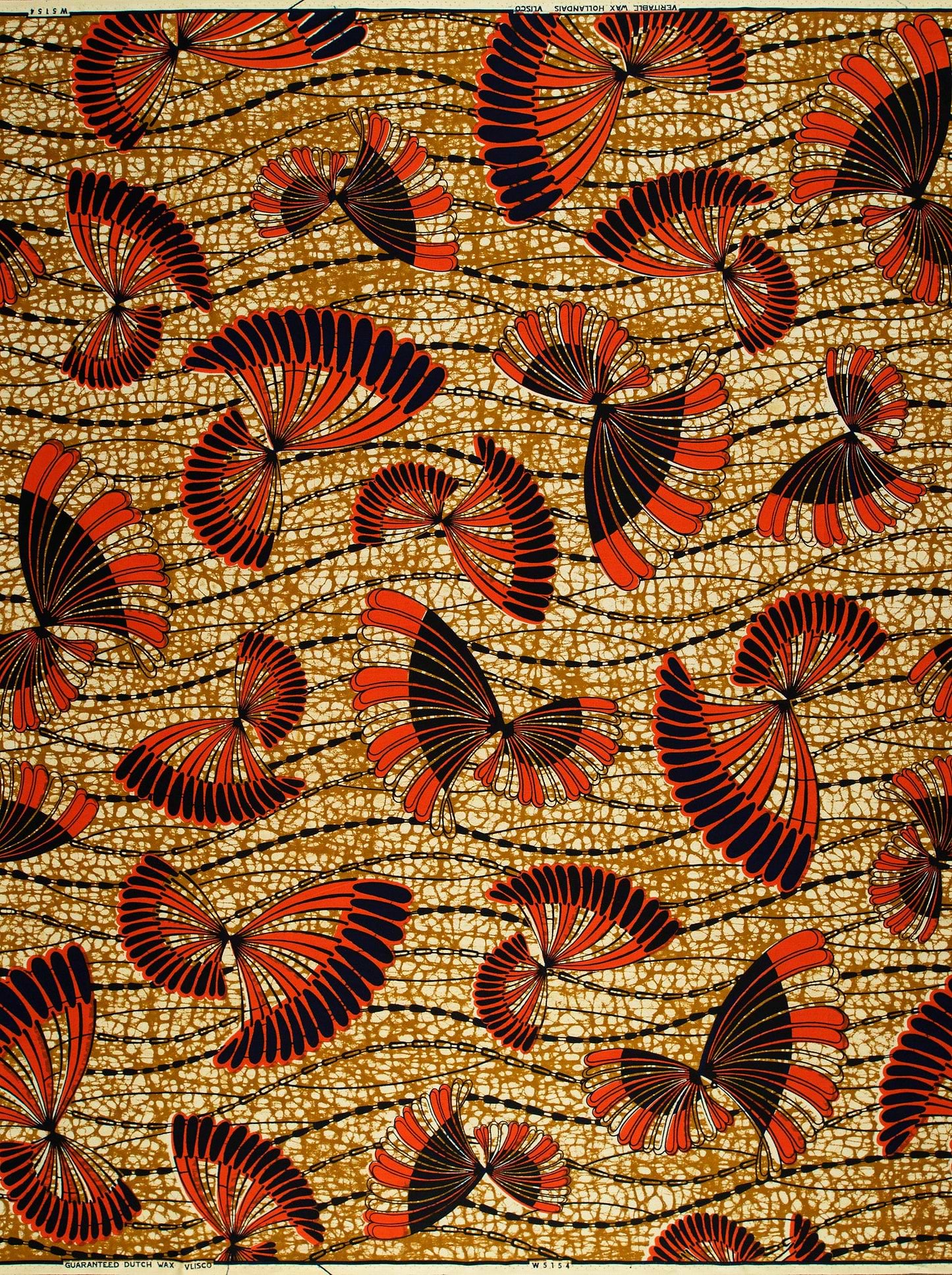 Vibrant red black fan-shaped motifs wax hollandais vlw5154.010