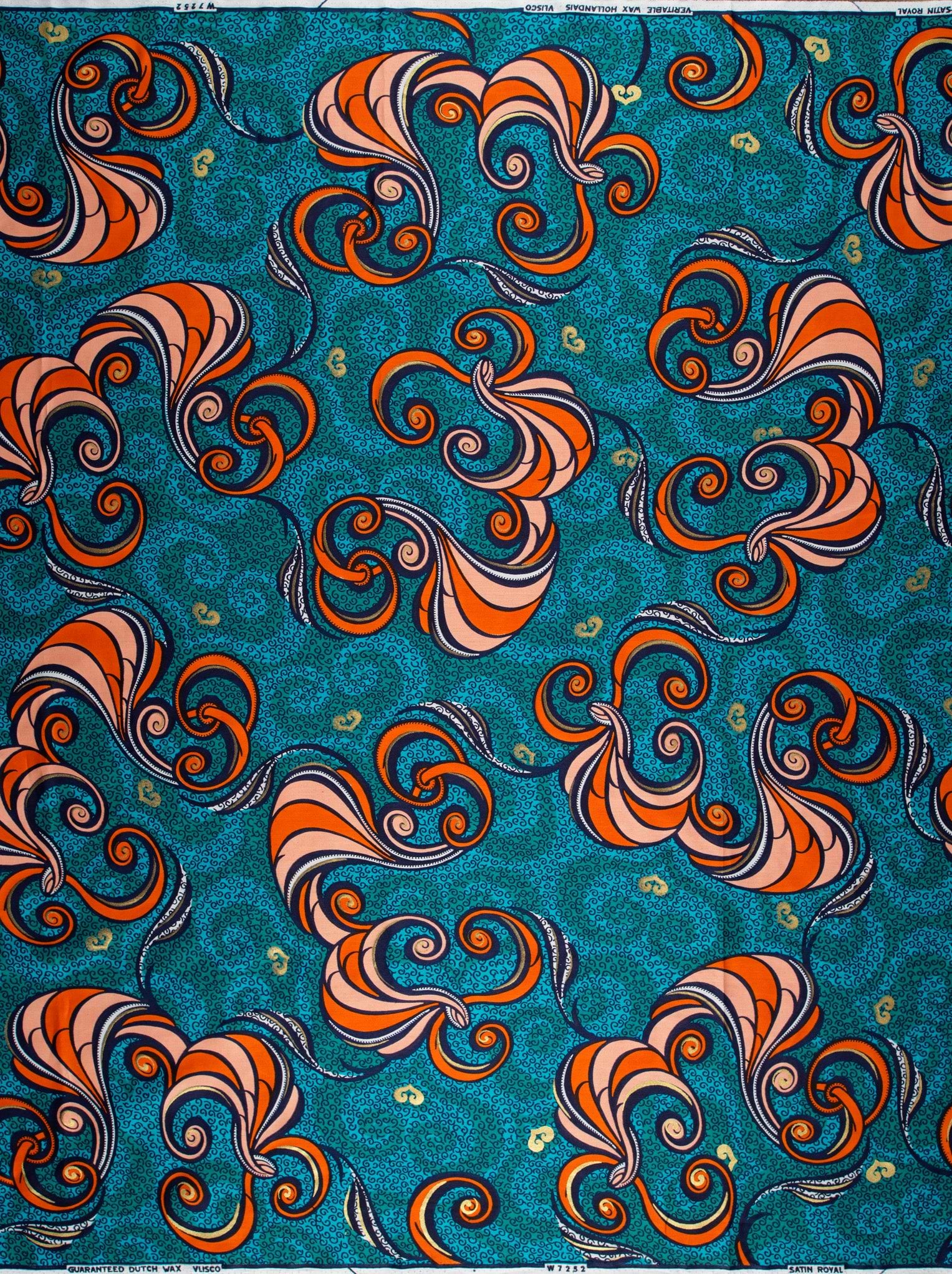 Vibrant orange white floral-patterned fabric satin royal vlw7252.008