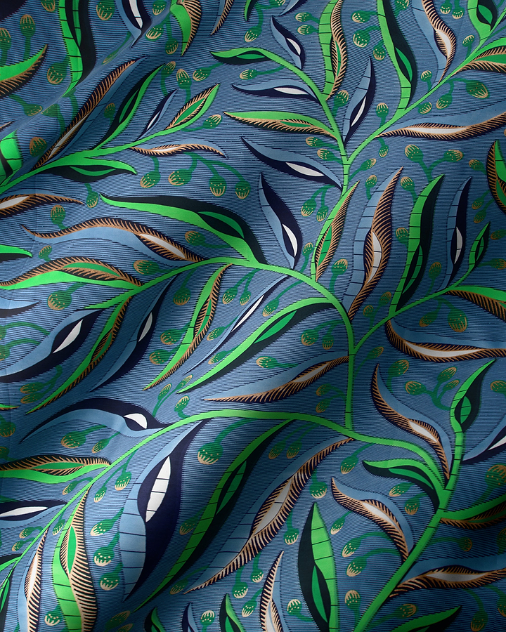 Vibrant blue silk scarf intricate satin royal vlw7906.001
