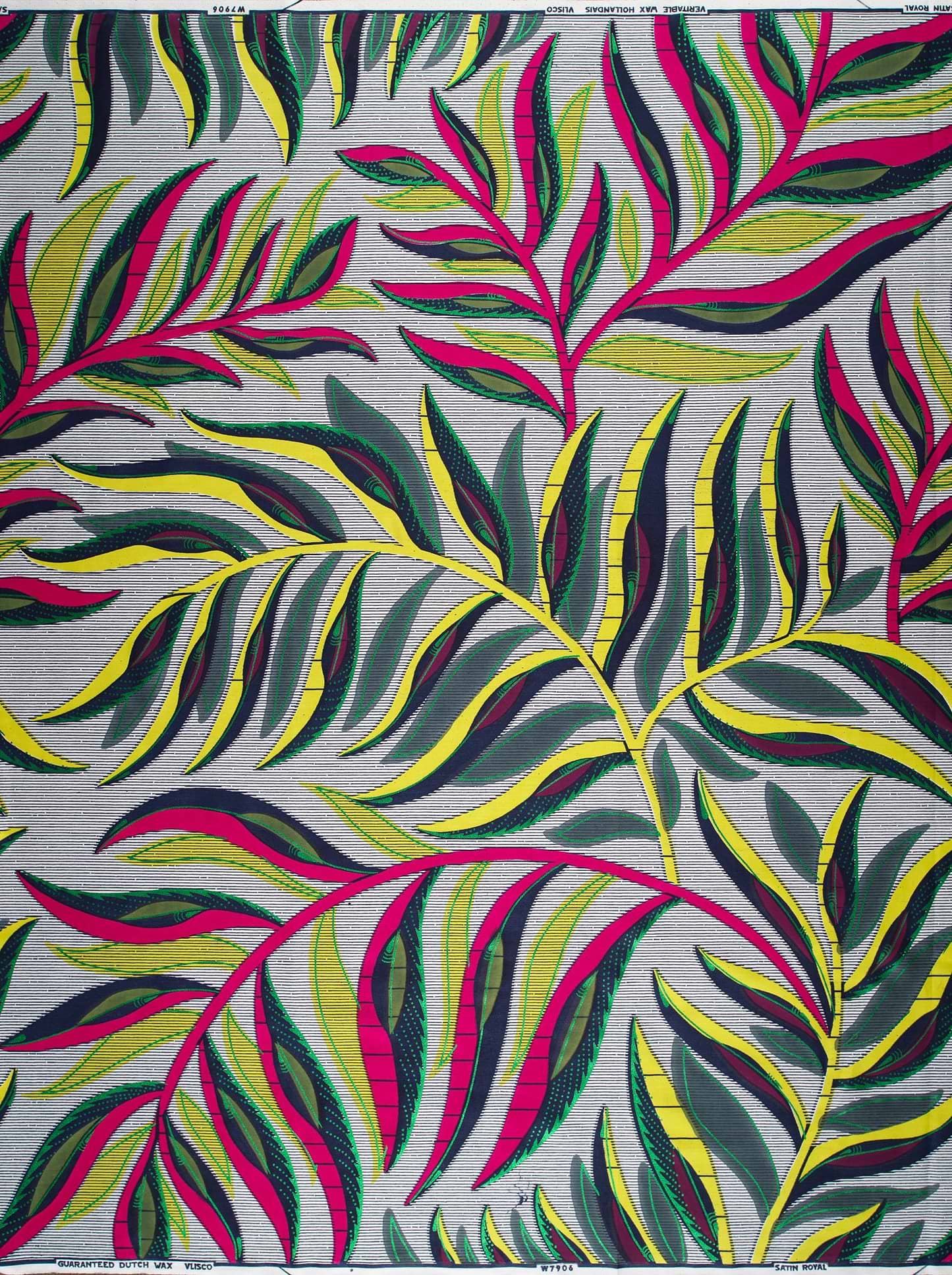 Vibrant tropical leaf pattern fabric satin royal vlw7906.007