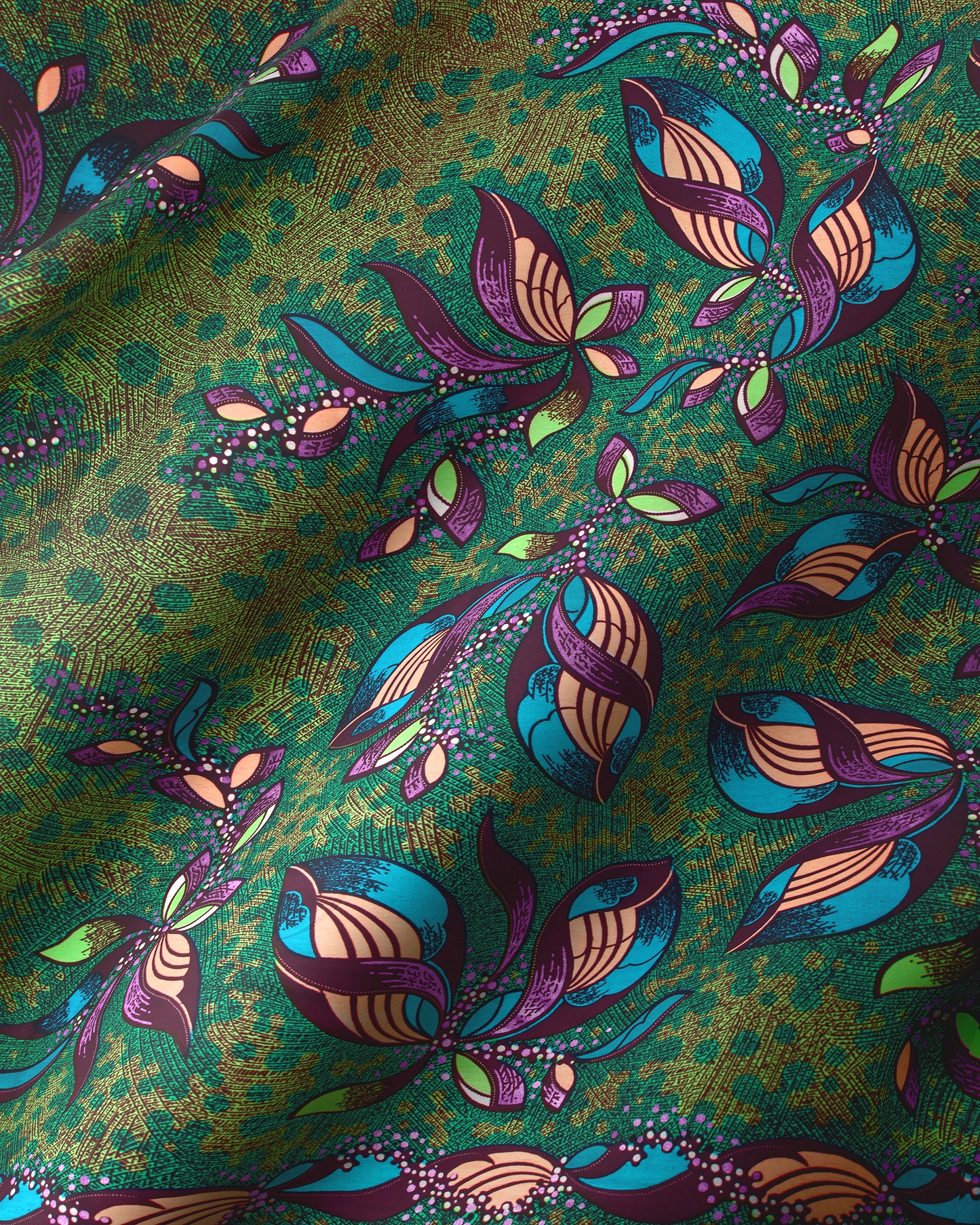 Richly textured green fabric intricate satin royal vlw9067.006
