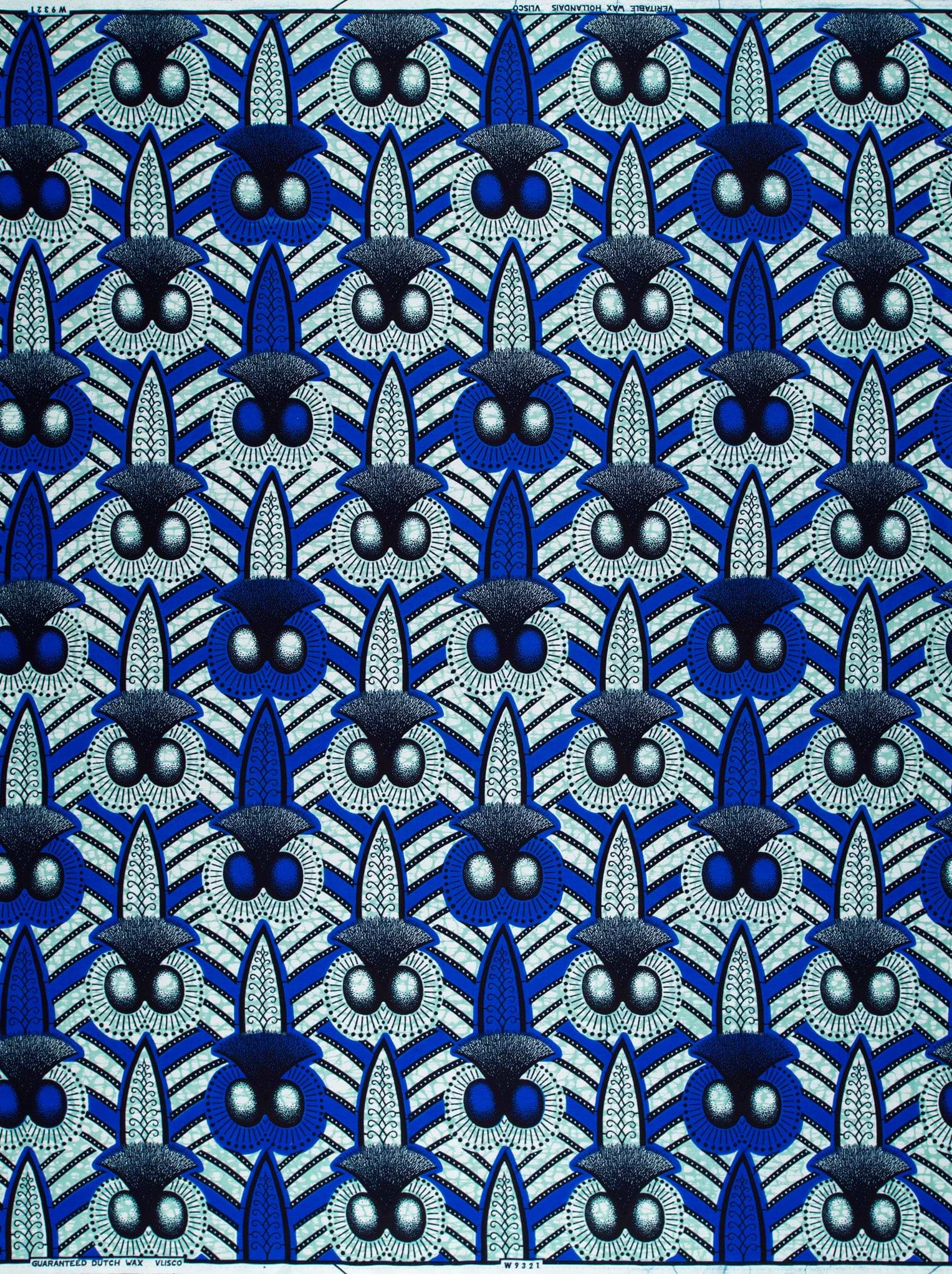 Blue white patterned fabric stylized wax hollandais vlw9321.004