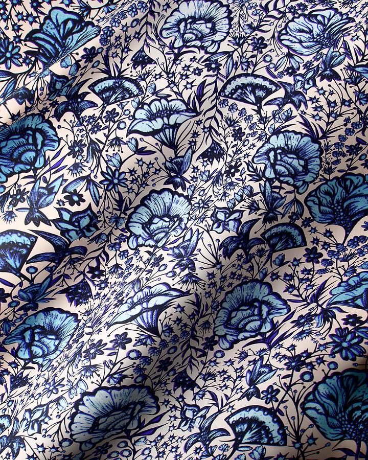 Wax Hollandais | VLW9422.019 | Pastel Blue Embellished