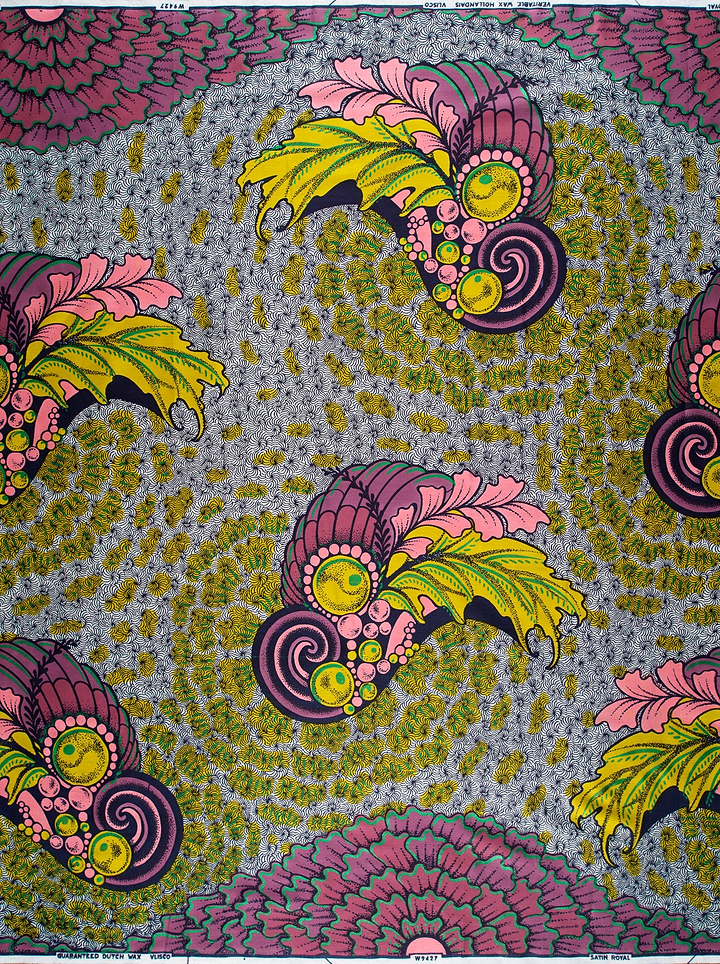 Vibrant pink yellow paisley-patterned fabric satin royal vlw9427.006