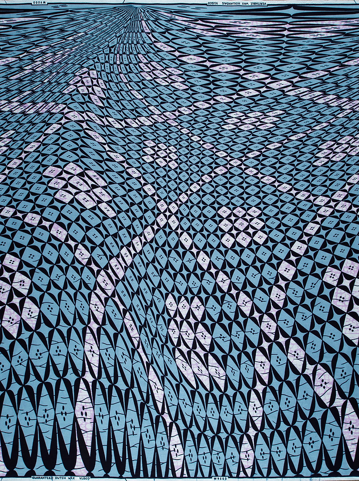 Blue white geometric patterned textile wax hollandais vlw9503.002