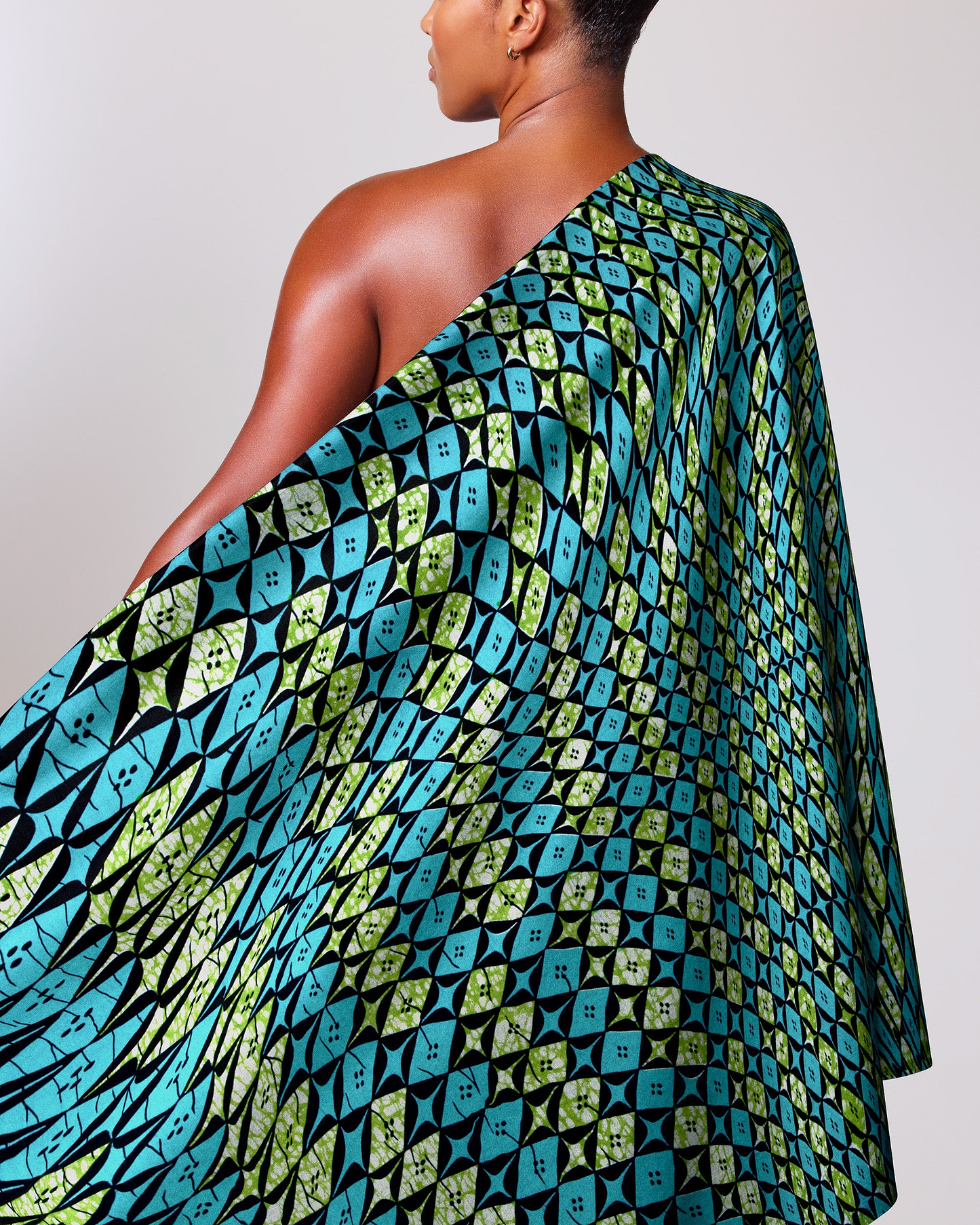 Vibrant one-shoulder cape made bold wax hollandais vlw9503.004
