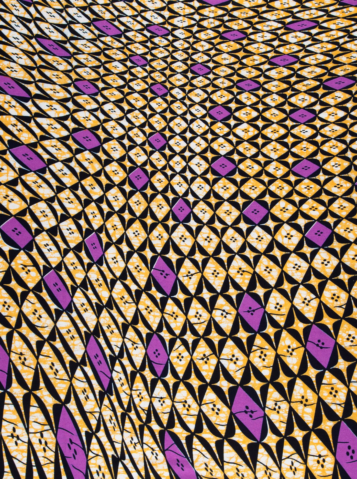 Vibrant purple diamond-shaped motifs bold wax hollandais vlw9503.007