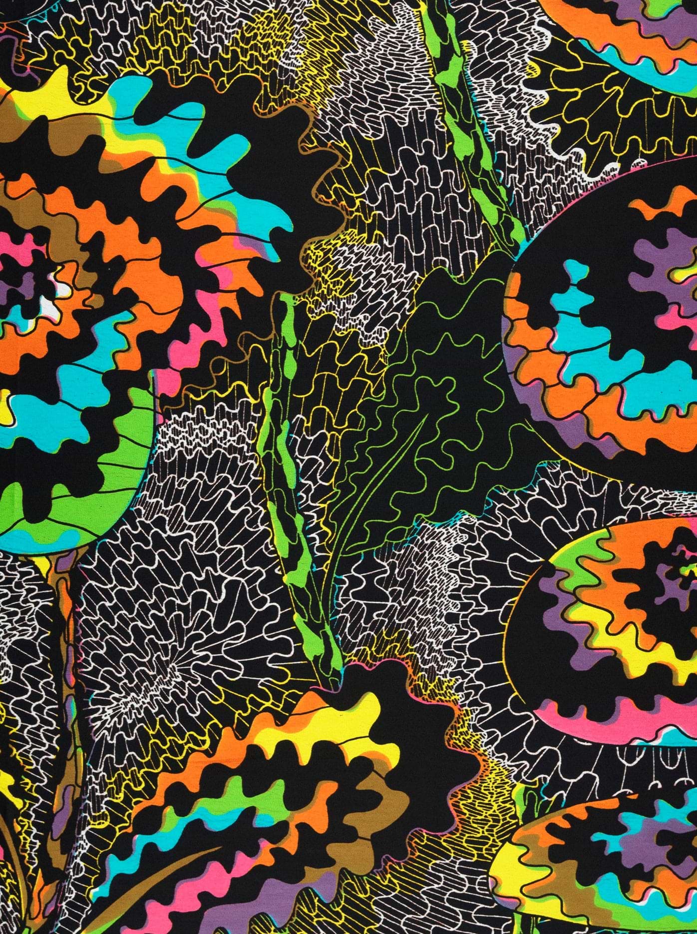 Vibrant psychedelic-patterned fabric bold neon wax hollandais vlw9921.001