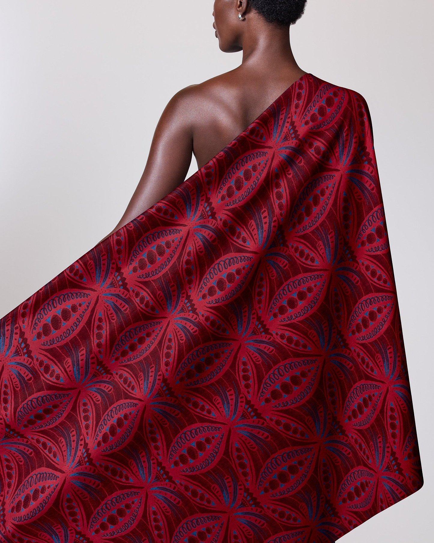 Rich red fabric intricate blue radiance vlr6990.002