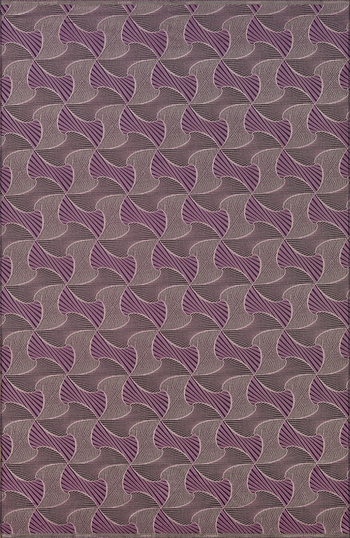 Cover features geometric pattern fan-shaped radiance vlr9969.001