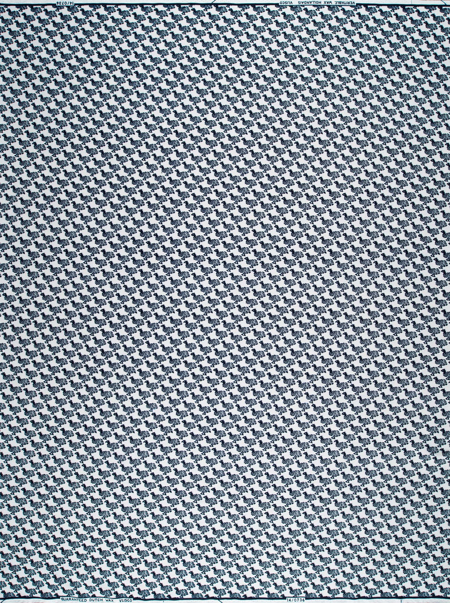 Black white houndstooth patterned fabric wax hollandais vl00736.254